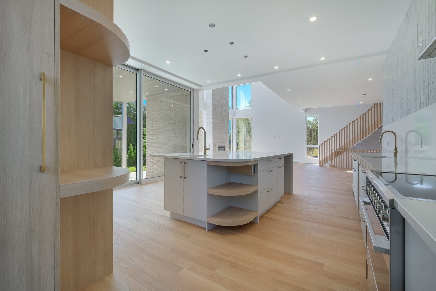 









4010


Rue de la Fougère

,
Saint-Bruno-de-Montarville,




QC
J3V4P6

