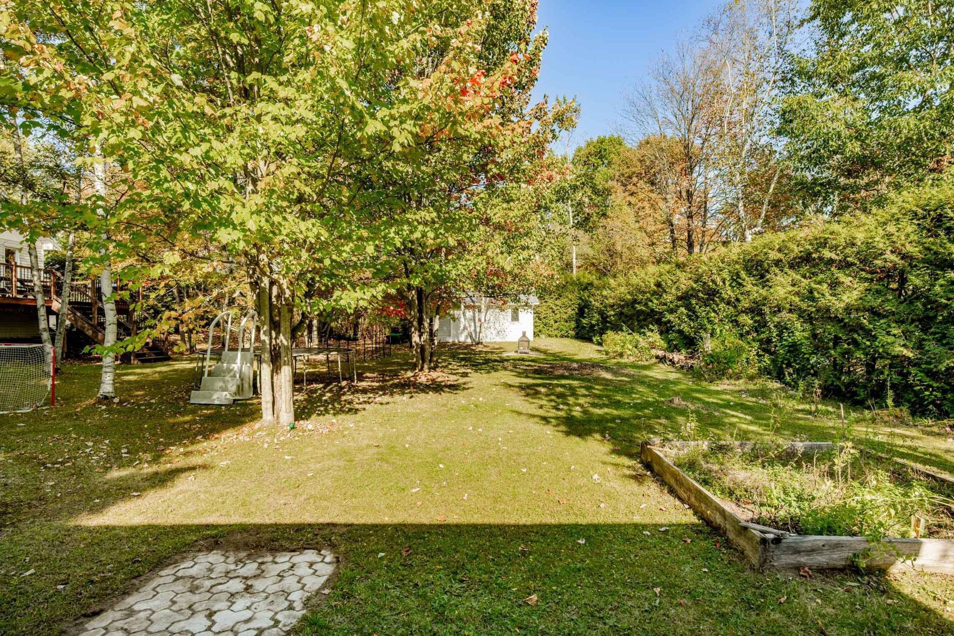 









850


Av. du Parc

,
Sherbrooke (Brompton/Rock Forest/Saint-Élie/Deauville),




QC
J1N3N8

