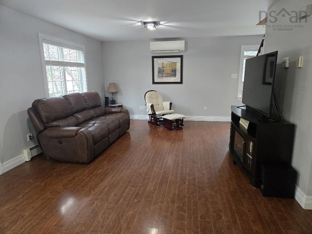 












126 Sandy Place

,
Valley,




NS
B6L 4G2

