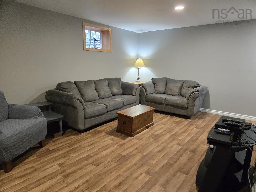 












126 Sandy Place

,
Valley,




NS
B6L 4G2

