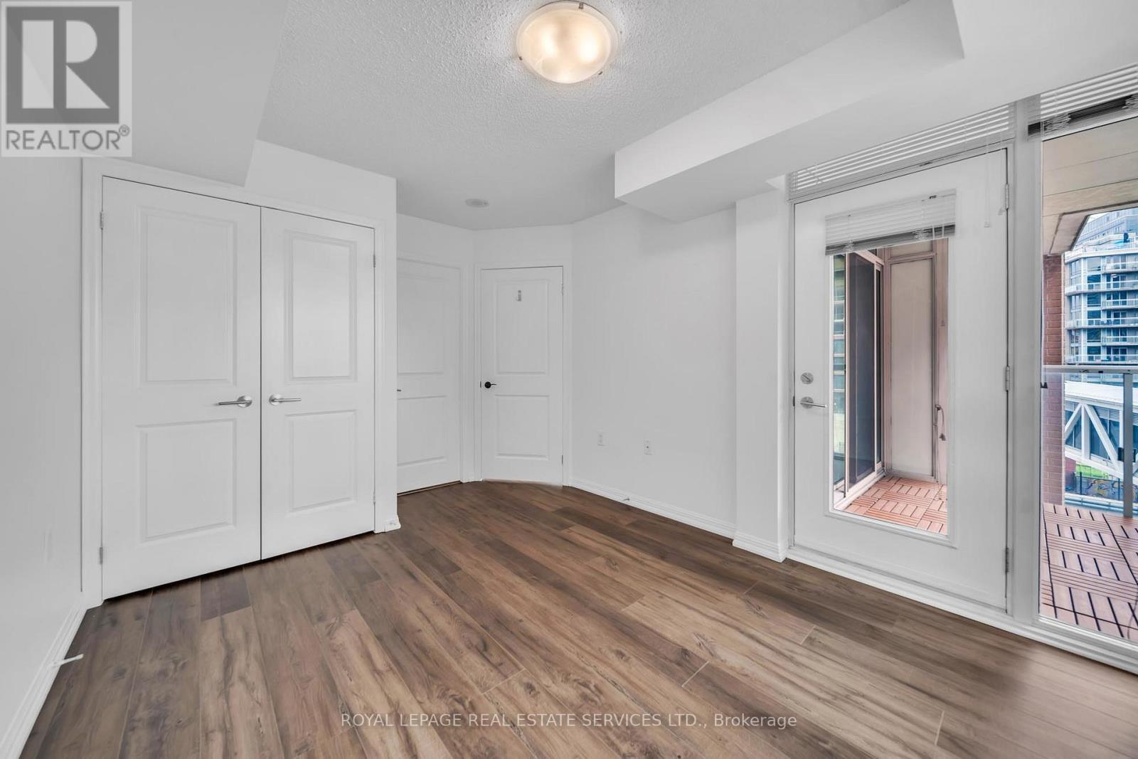 












502 - 125 WESTERN BATTERY ROAD

,
Toronto,




Ontario
M6K3R8

