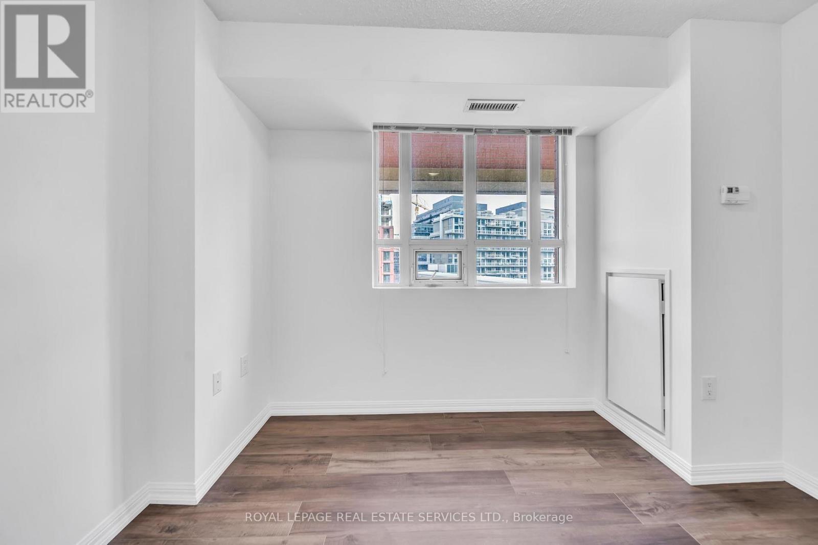 












502 - 125 WESTERN BATTERY ROAD

,
Toronto,




Ontario
M6K3R8

