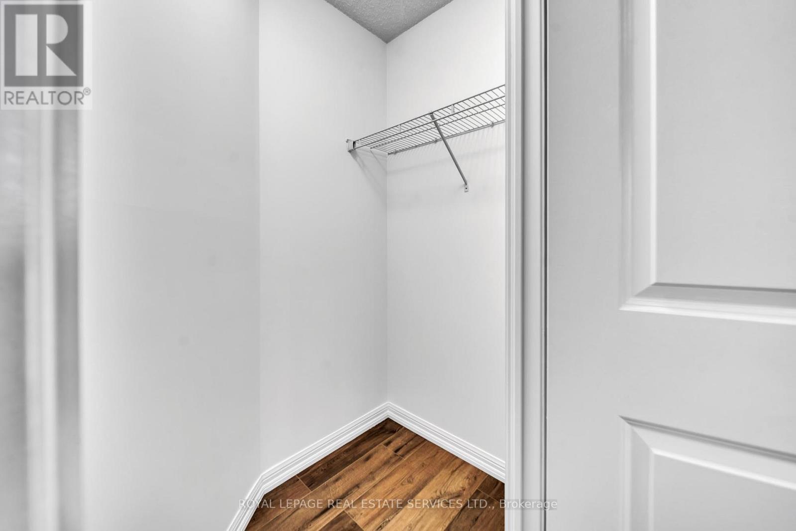 












502 - 125 WESTERN BATTERY ROAD

,
Toronto,




Ontario
M6K3R8

