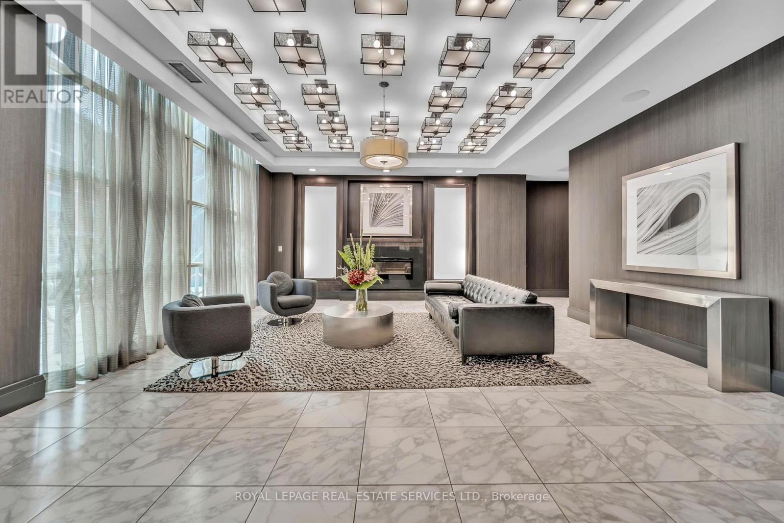 












502 - 125 WESTERN BATTERY ROAD

,
Toronto,




Ontario
M6K3R8

