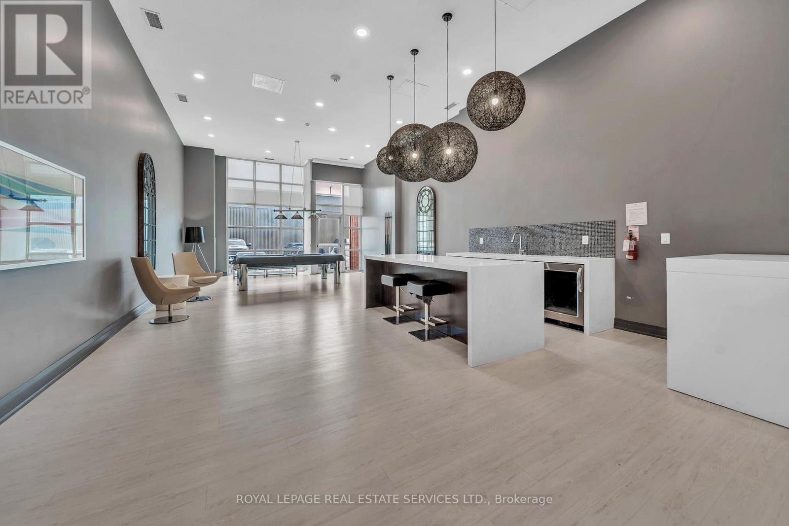 












502 - 125 WESTERN BATTERY ROAD

,
Toronto,




Ontario
M6K3R8

