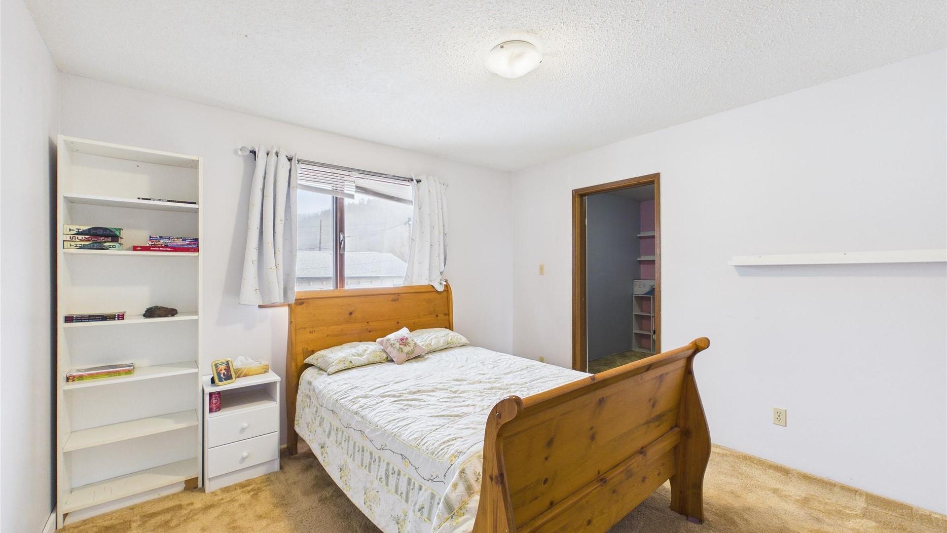 









419


Lindsay

Street,
Kimberley,




BC
V1A 1L7


