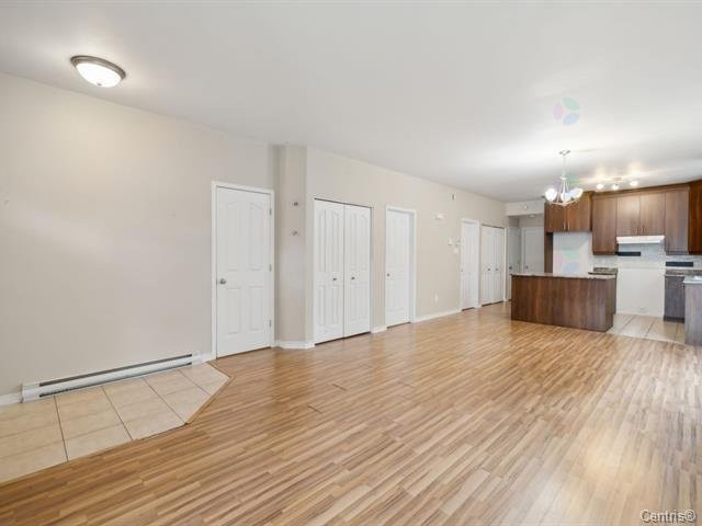 









62


Rue de l'Emerald

, 1,
Gatineau (Aylmer),




QC
J9J1N4

