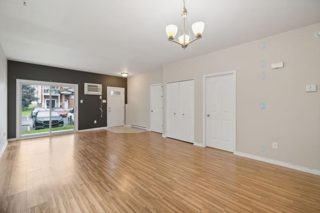 









62


Rue de l'Emerald

, 1,
Gatineau (Aylmer),




QC
J9J1N4

