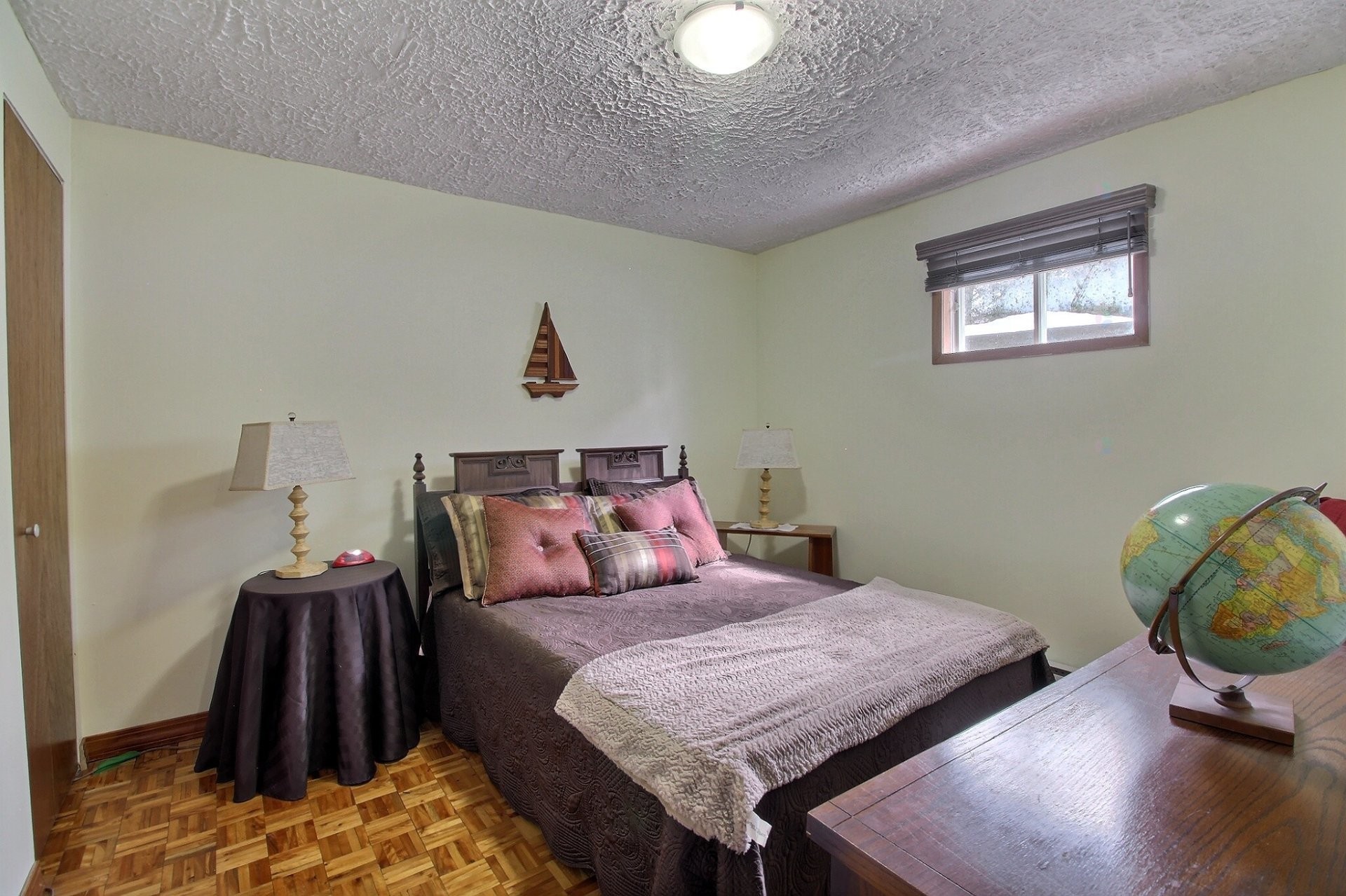 









2260


Rue Galipeau

,
Magog,




QC
J1X5V1

