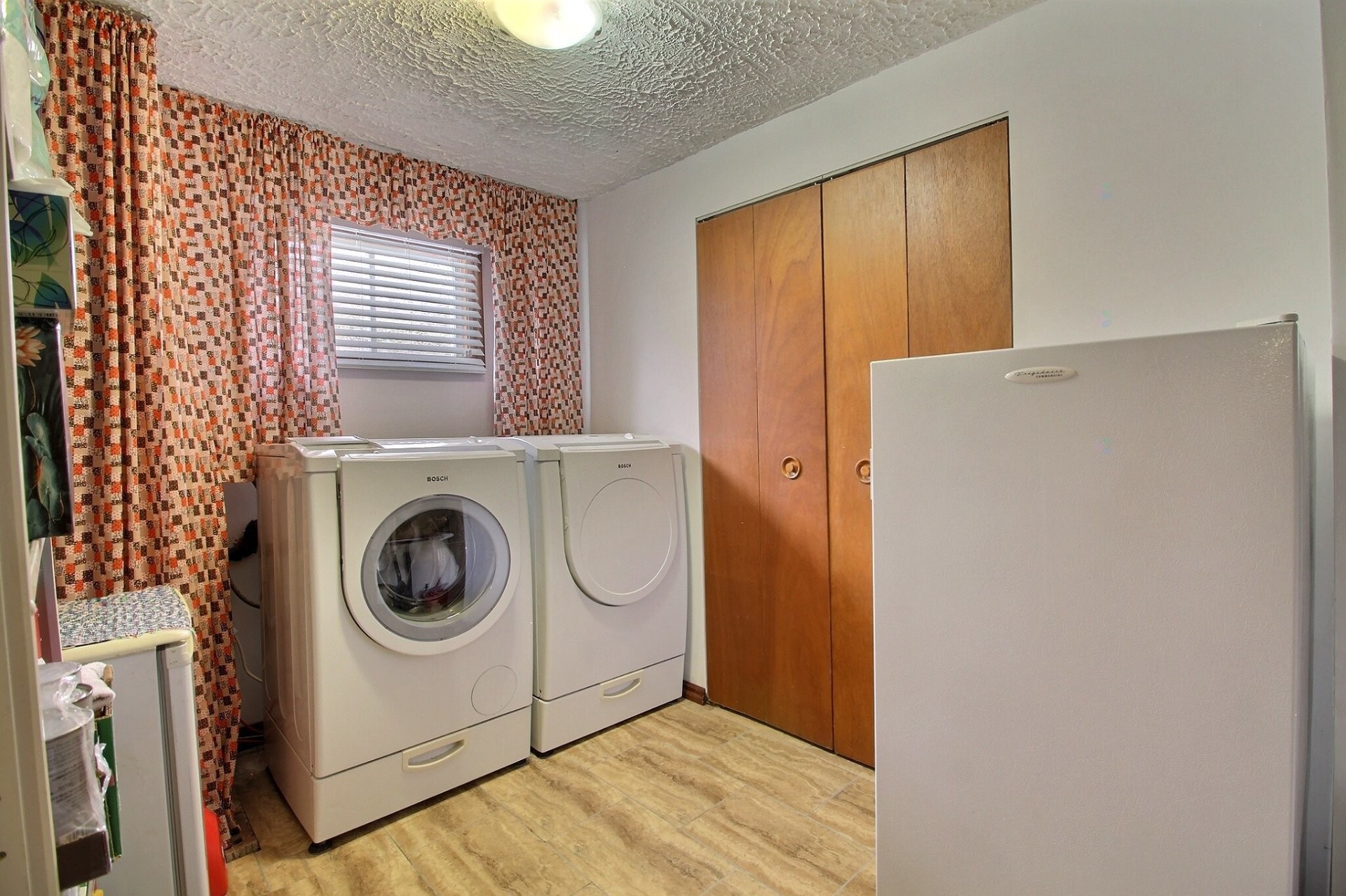 









2260


Rue Galipeau

,
Magog,




QC
J1X5V1

