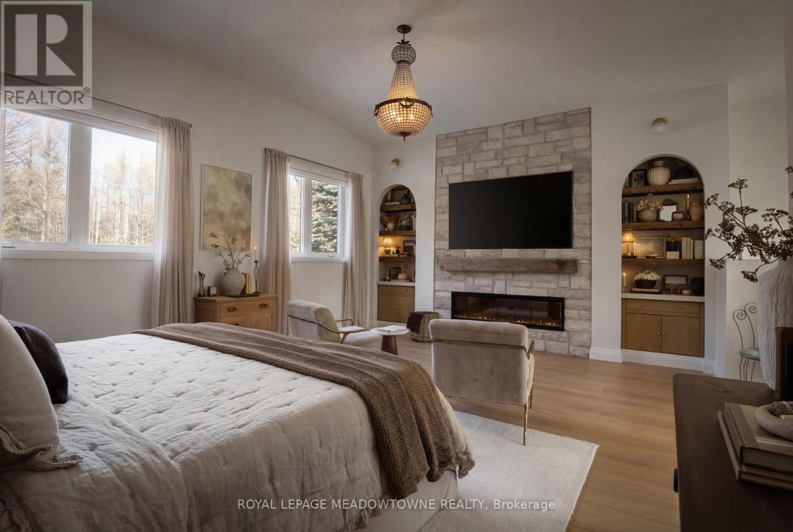 












1562 GORE ROAD

,
Puslinch,




Ontario
N0B2J0

