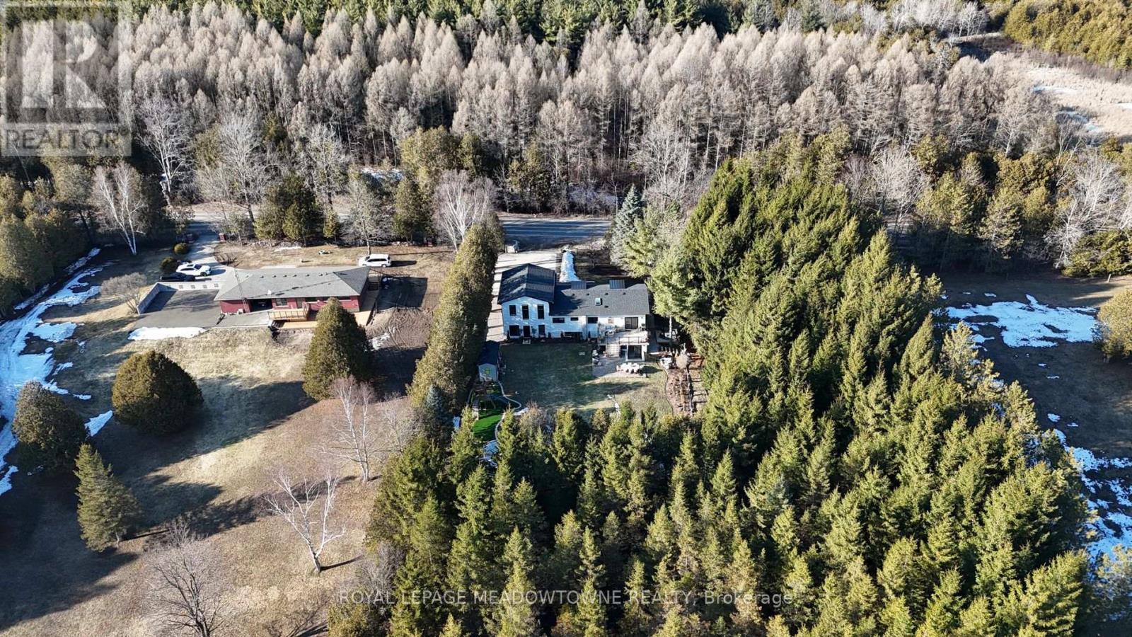 












1562 GORE ROAD

,
Puslinch,




Ontario
N0B2J0

