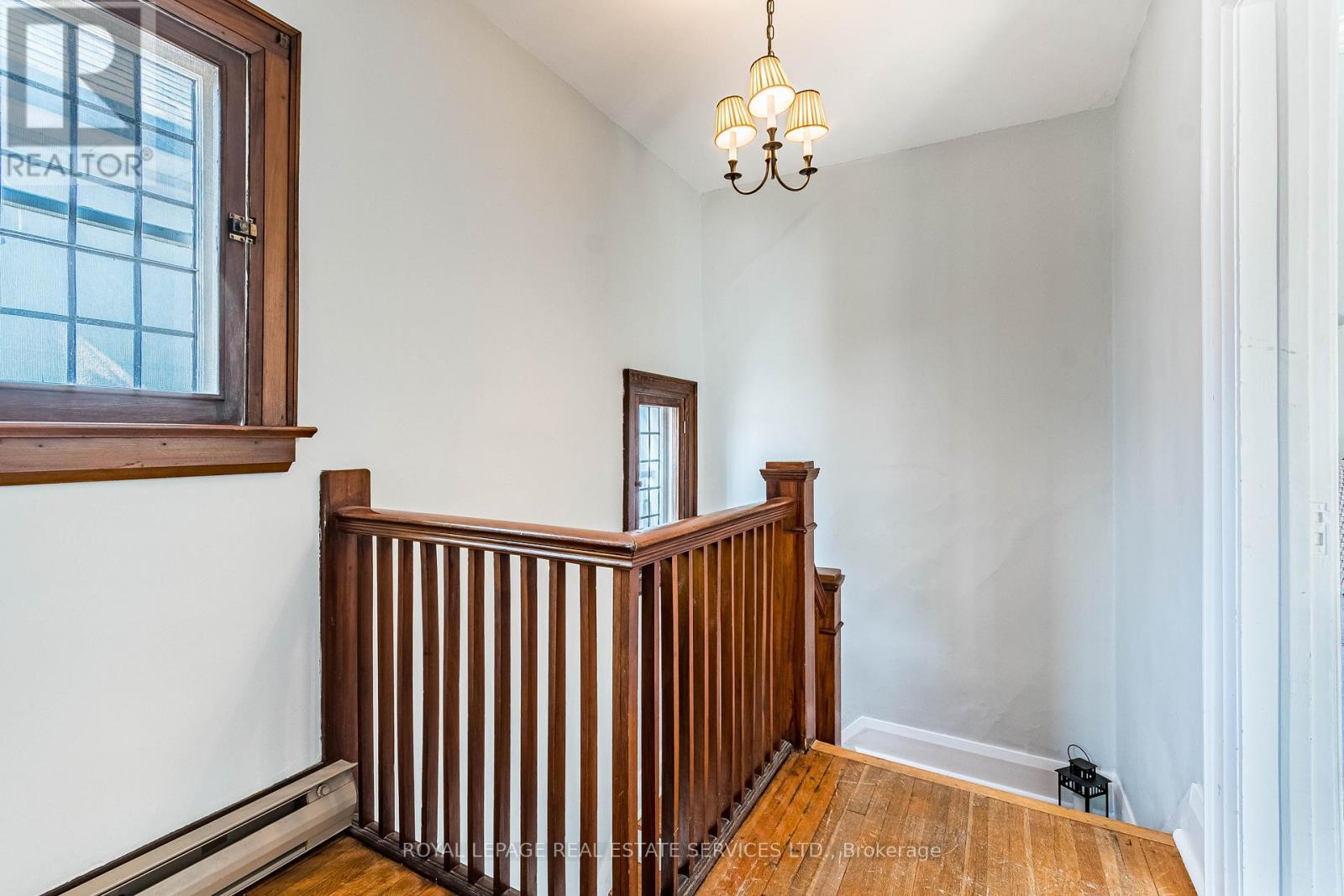 












14 KILBARRY ROAD

,
Toronto,




Ontario
M5P1K5

