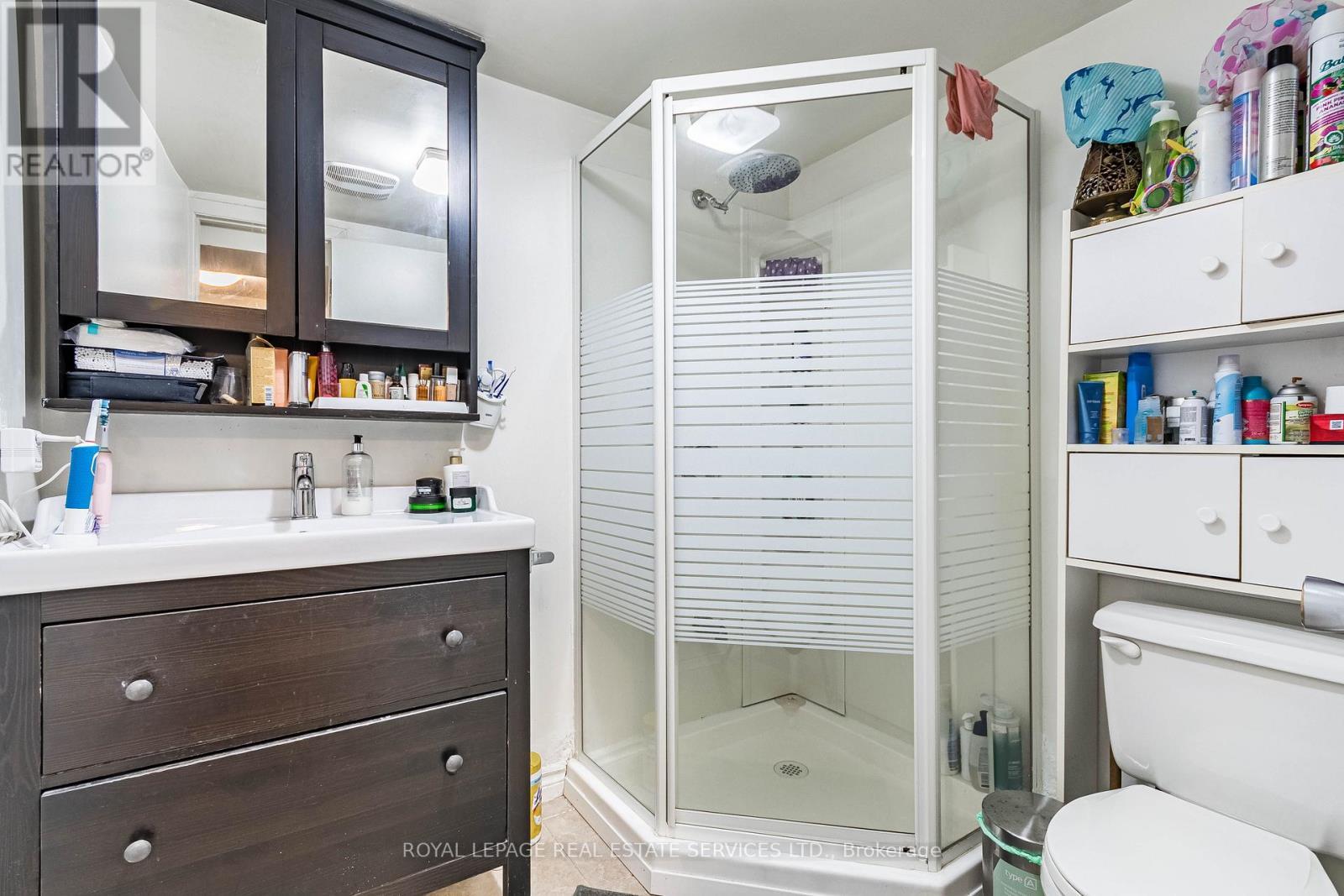 












14 KILBARRY ROAD

,
Toronto,




Ontario
M5P1K5

