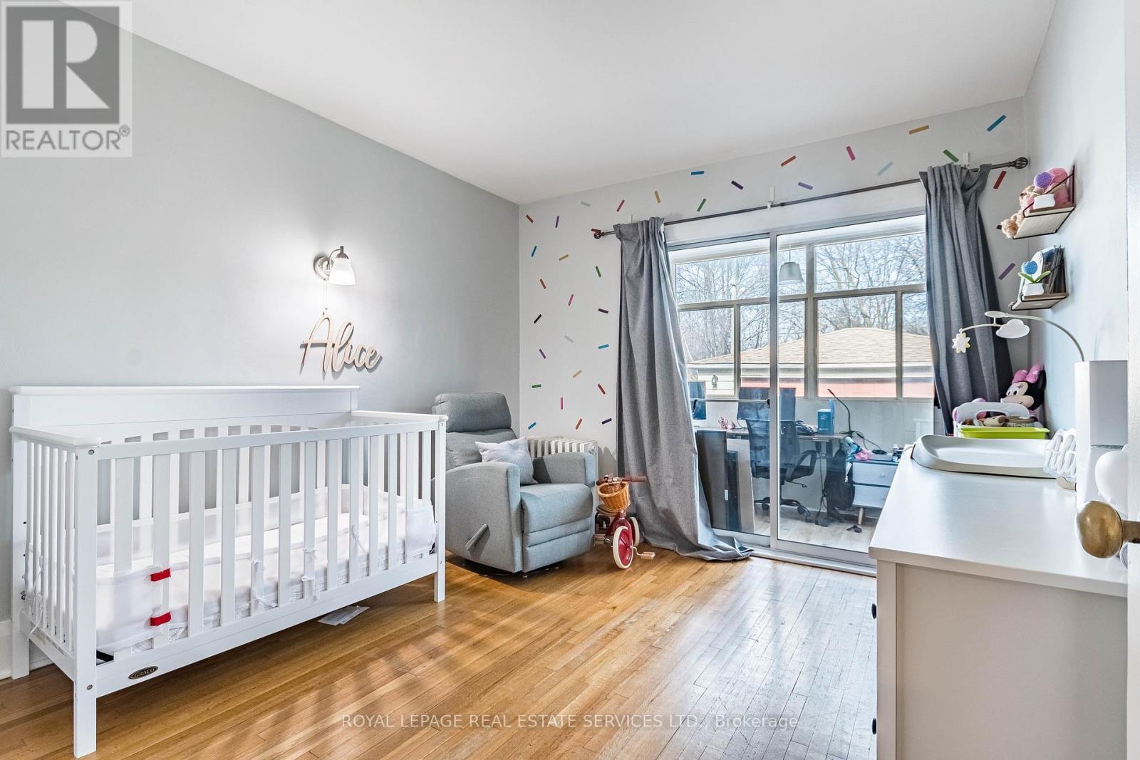 












14 KILBARRY ROAD

,
Toronto,




Ontario
M5P1K5

