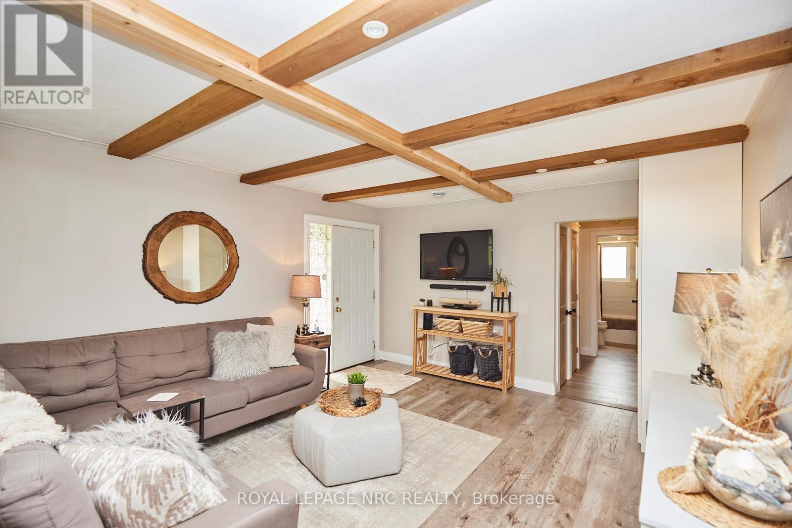 












270 CHERRYWOOD AVENUE

,
Fort Erie (Crystal Beach),




Ontario
L0S1B0

