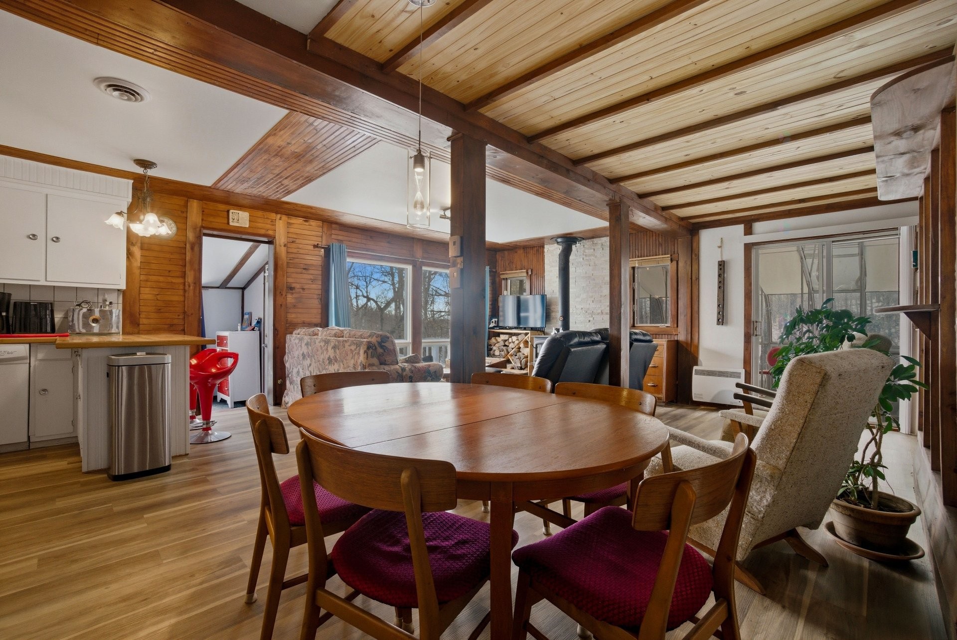 









16


Ch. du Lac

,
Brownsburg-Chatham,




QC
J8G2M1

