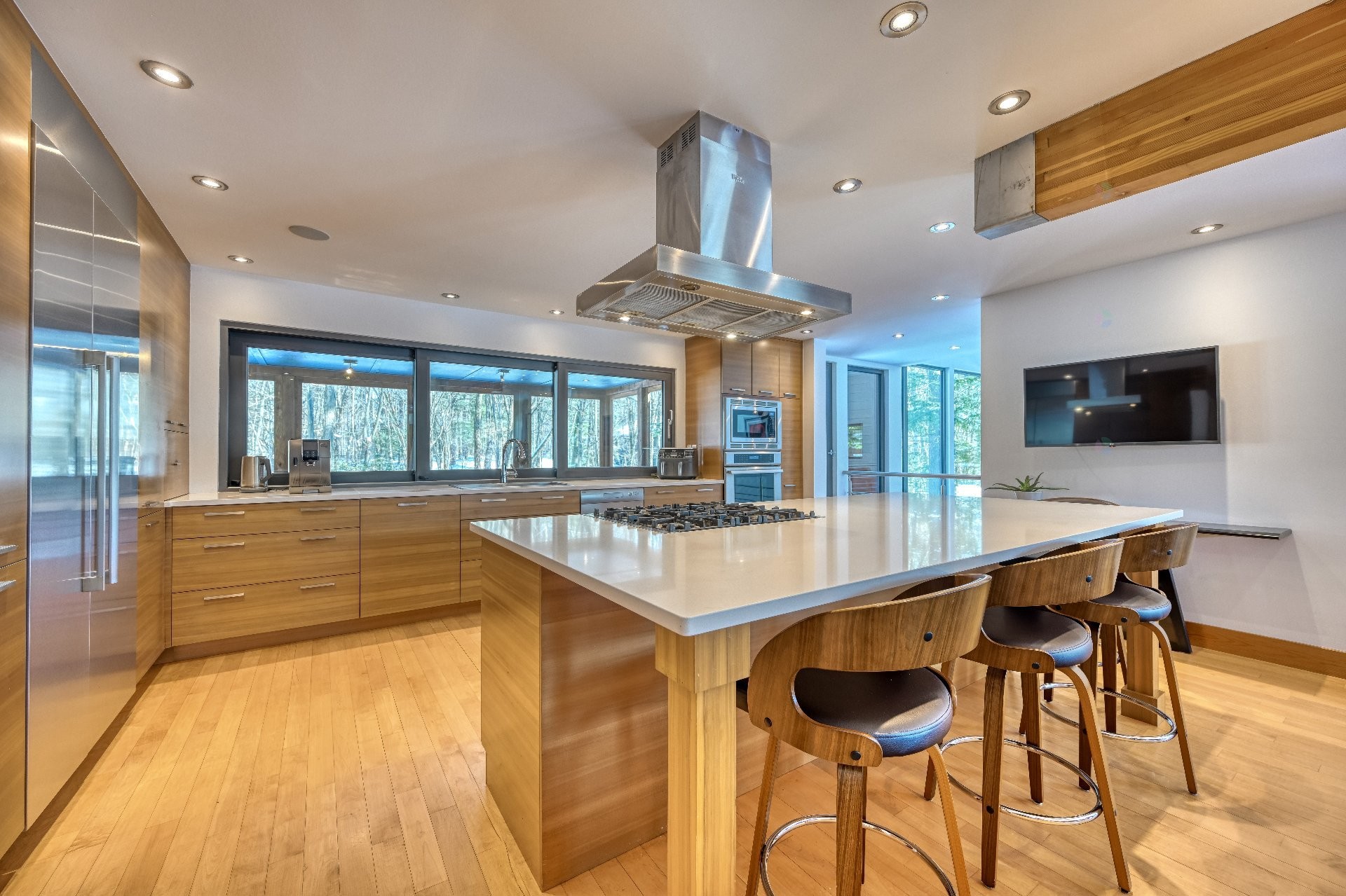 









302


Rue Marcel-Giguère

,
Blainville,




QC
J7B2A6

