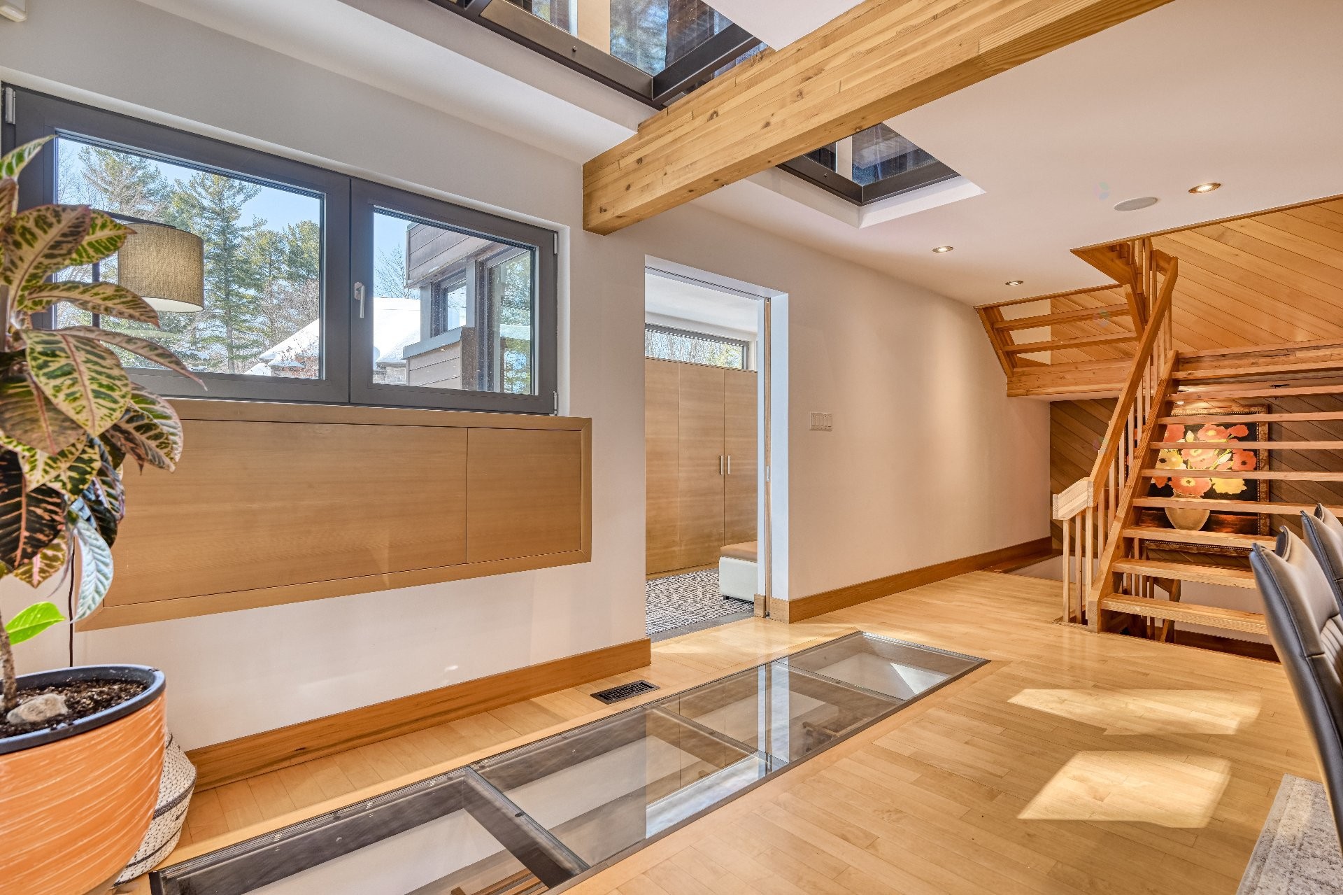 









302


Rue Marcel-Giguère

,
Blainville,




QC
J7B2A6

