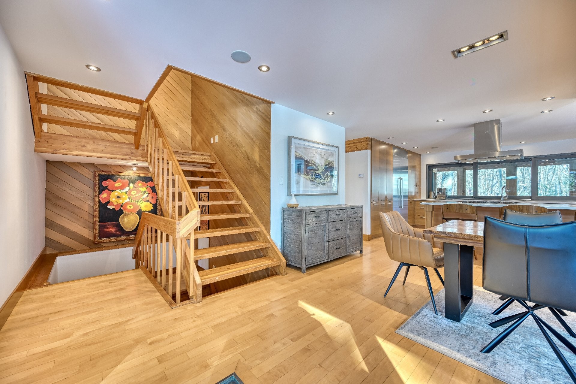 









302


Rue Marcel-Giguère

,
Blainville,




QC
J7B2A6

