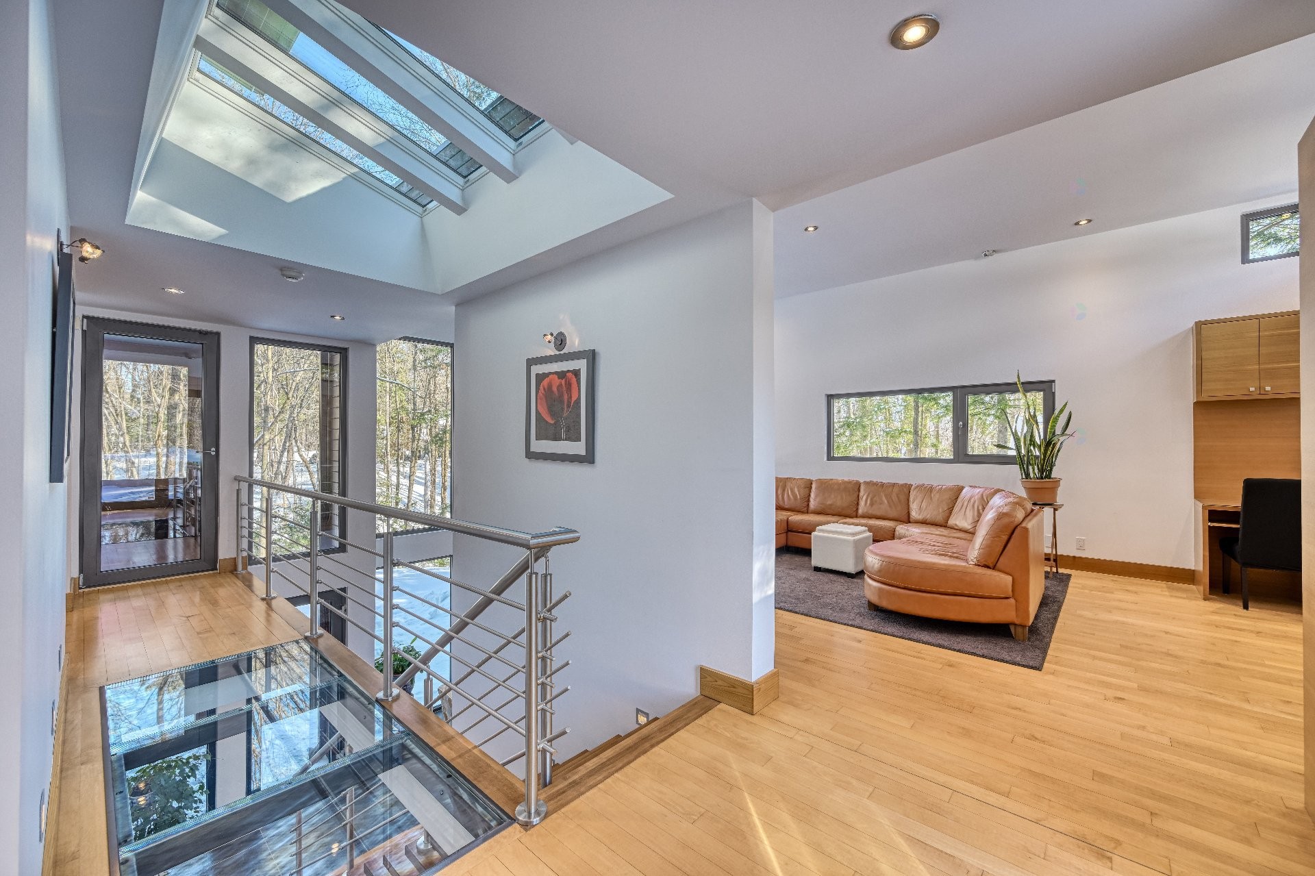 









302


Rue Marcel-Giguère

,
Blainville,




QC
J7B2A6


