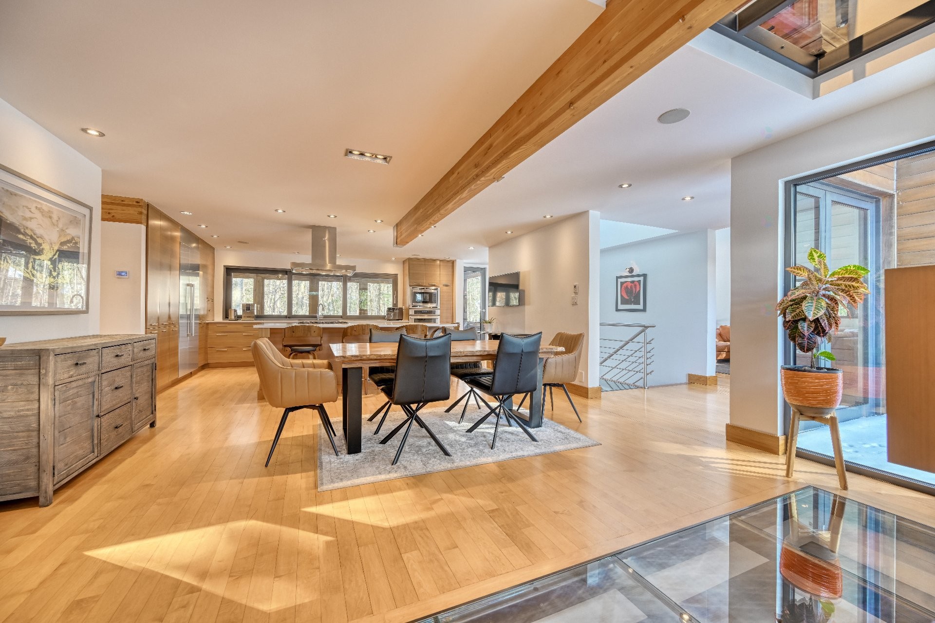 









302


Rue Marcel-Giguère

,
Blainville,




QC
J7B2A6

