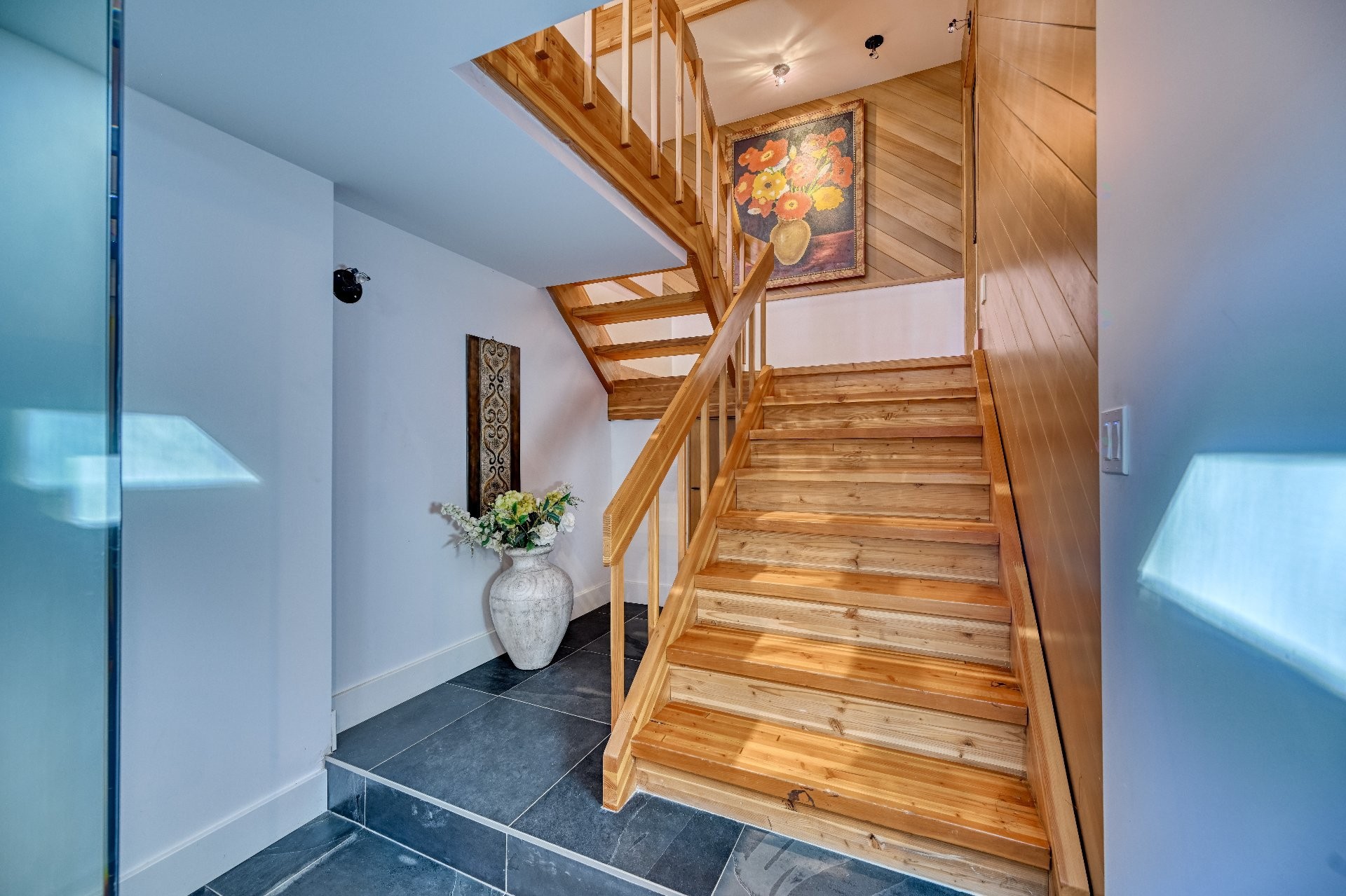 









302


Rue Marcel-Giguère

,
Blainville,




QC
J7B2A6

