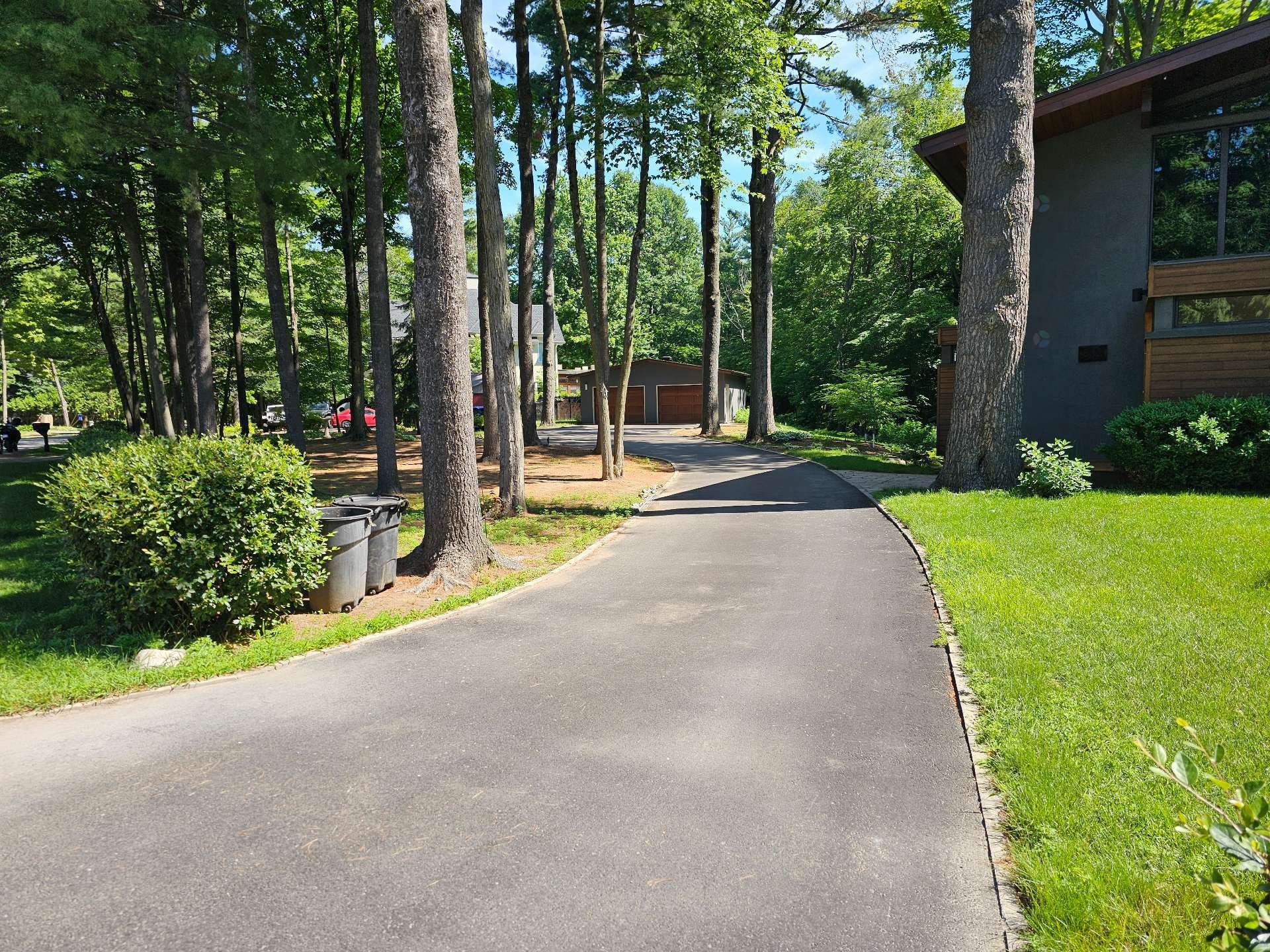 









302


Rue Marcel-Giguère

,
Blainville,




QC
J7B2A6

