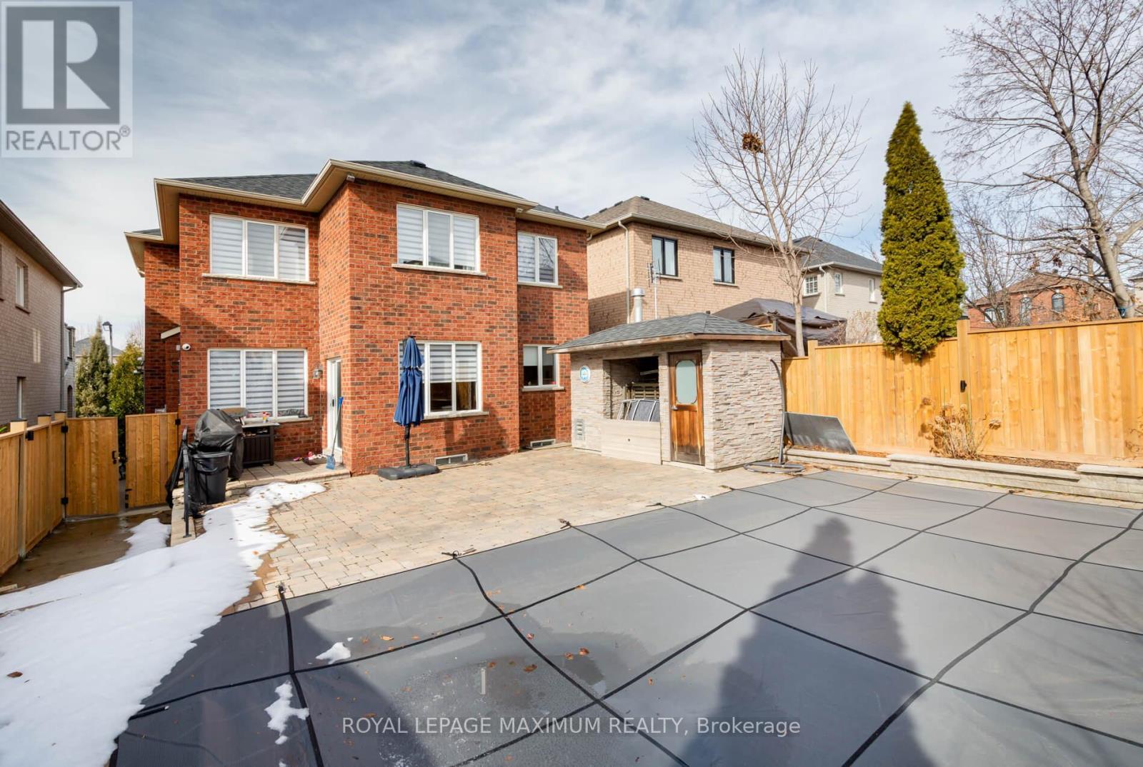 












11 MASI COURT

,
Vaughan,




Ontario
L4H1V5

