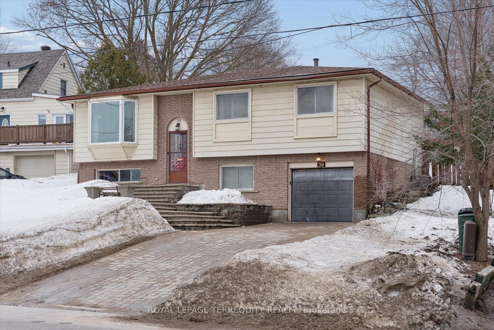 









39


Baldwin

Lane,
Barrie,




ON
L4N 2W2

