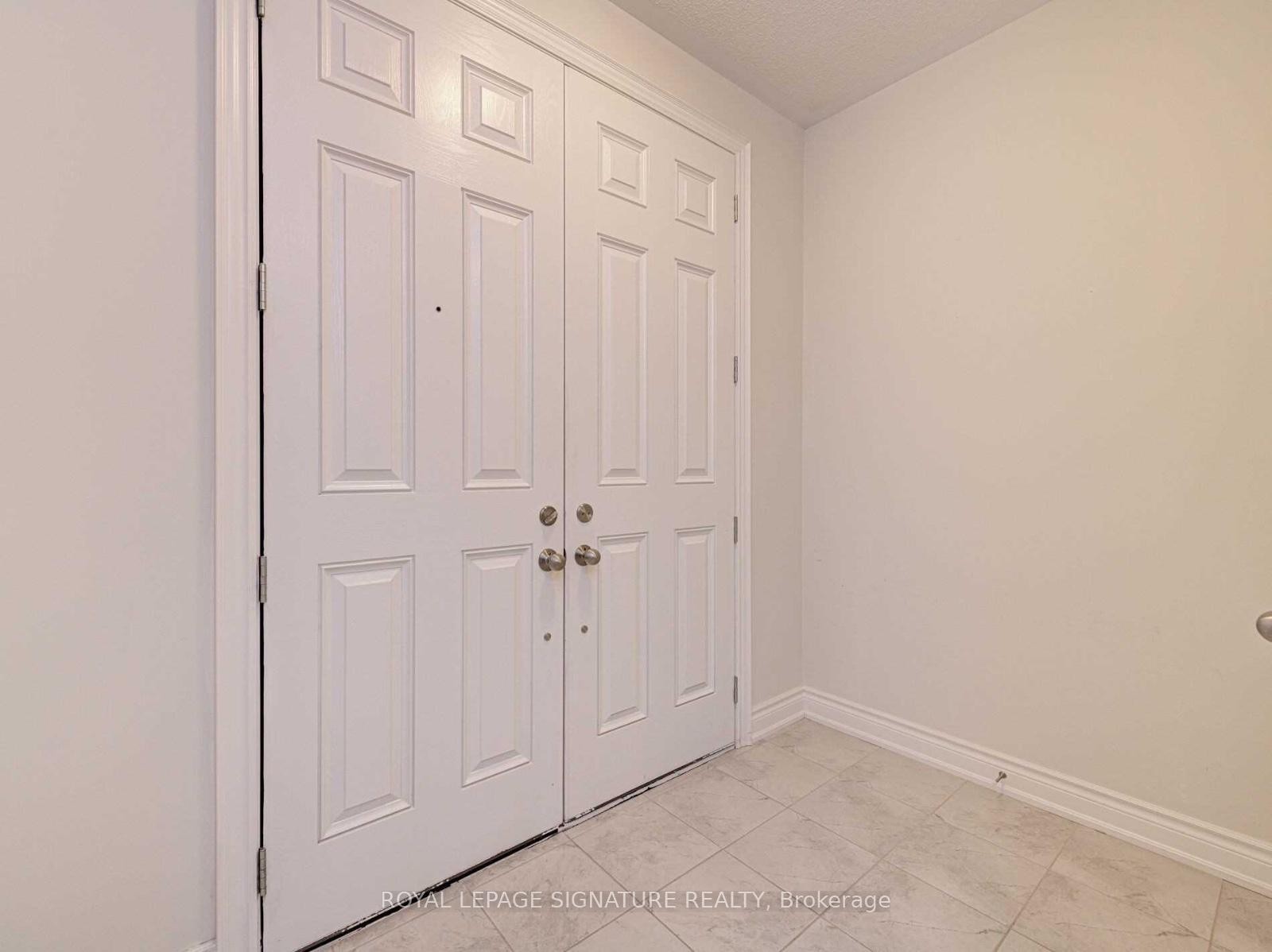 









20


Dunley

Crescent,
Brampton,




ON
L6X 5K3

