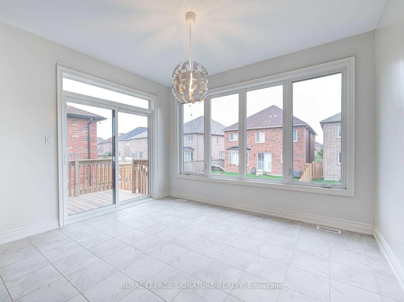 









20


Dunley

Crescent,
Brampton,




ON
L6X 5K3

