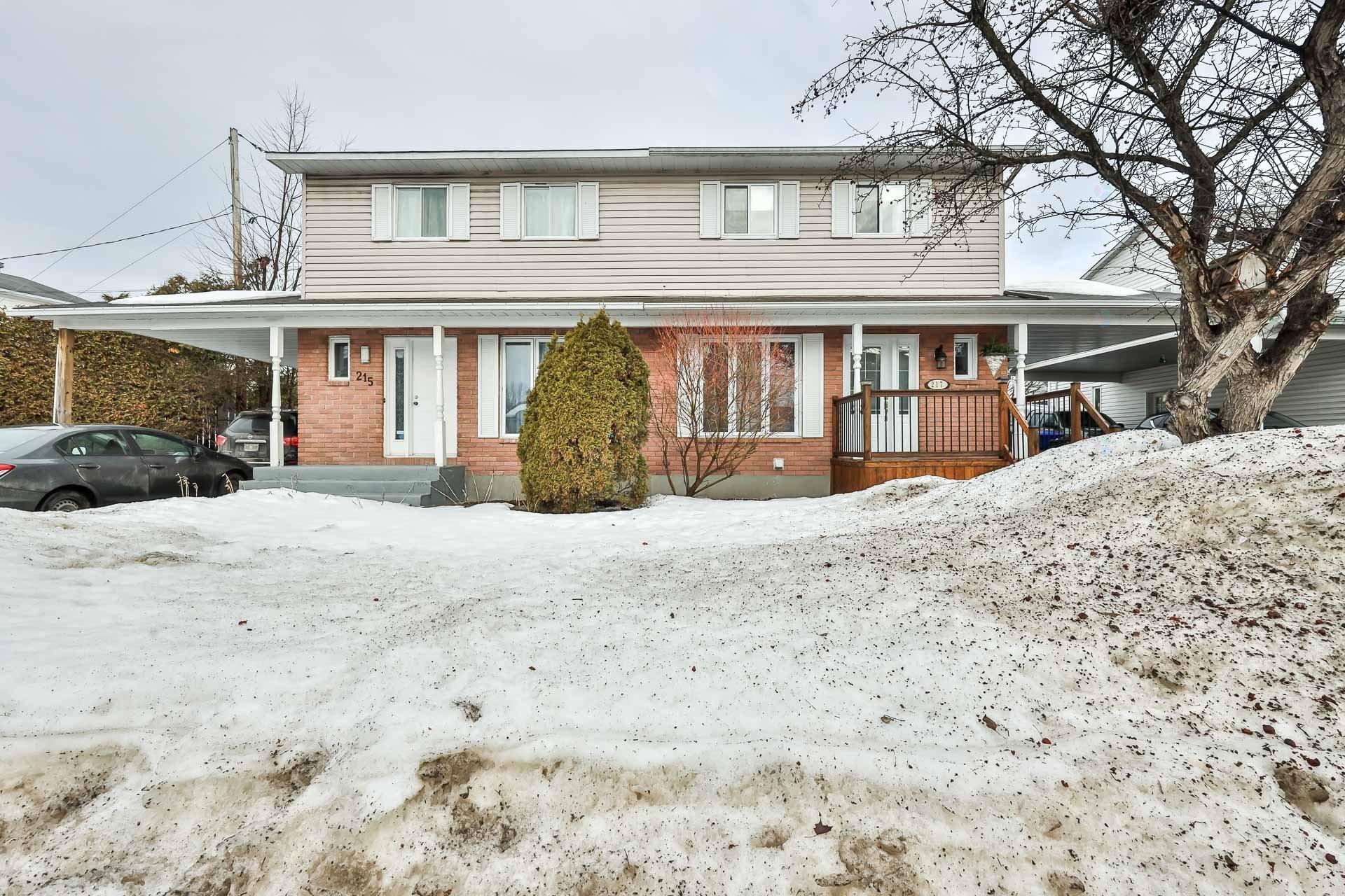 









217


Rue des Tulipes

,
Gatineau (Gatineau),




QC
J8R2H2

