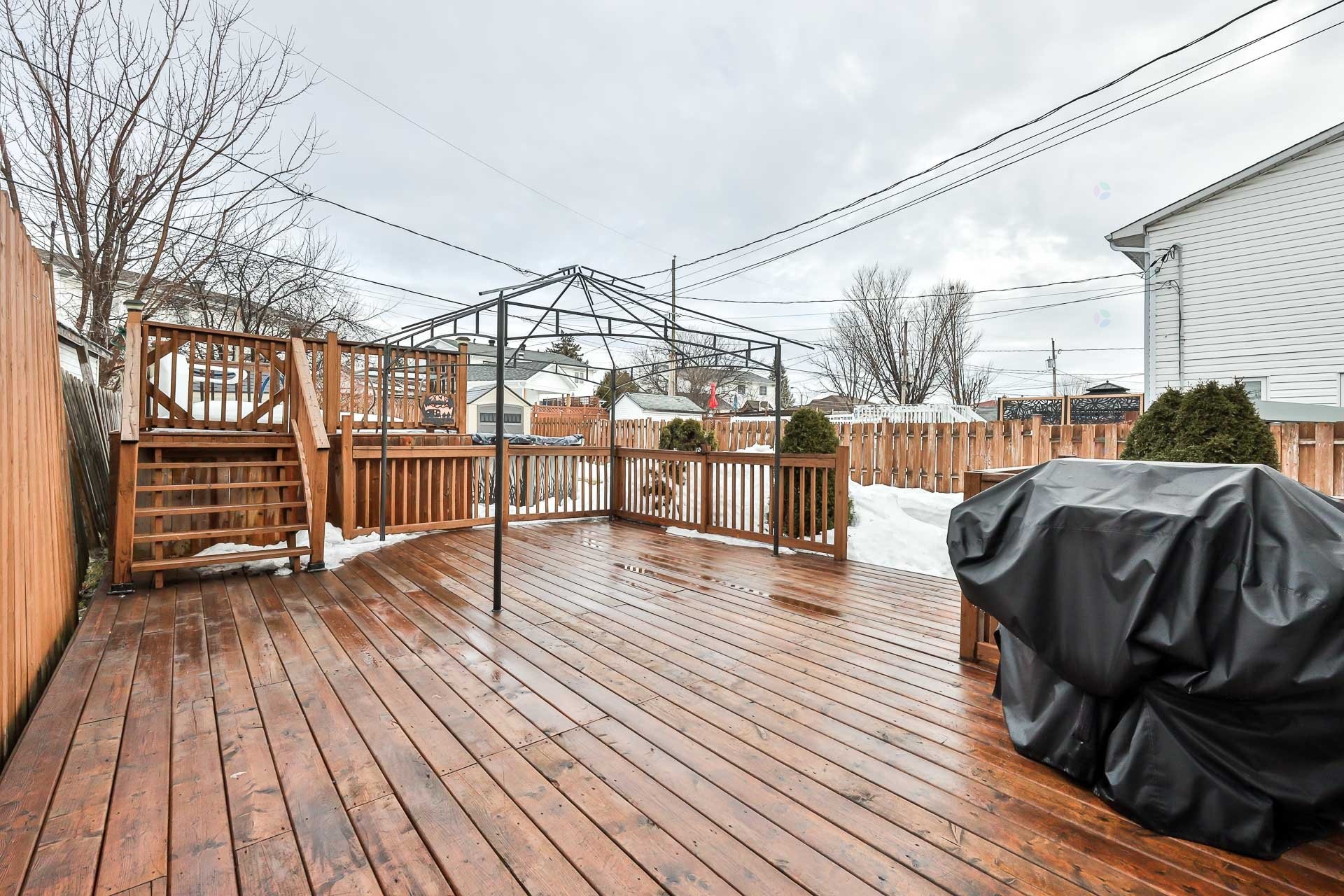 









217


Rue des Tulipes

,
Gatineau (Gatineau),




QC
J8R2H2

