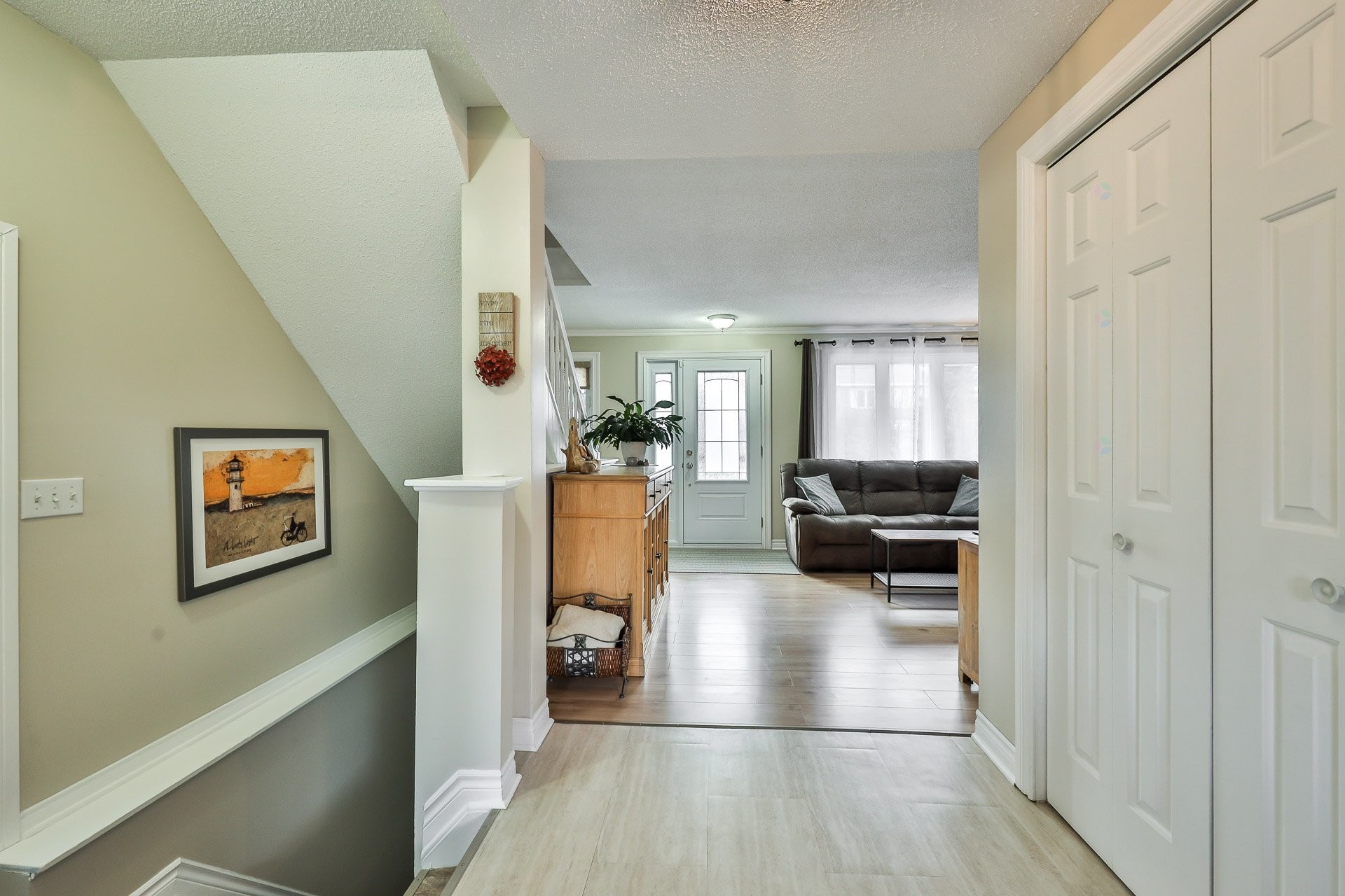 









217


Rue des Tulipes

,
Gatineau (Gatineau),




QC
J8R2H2

