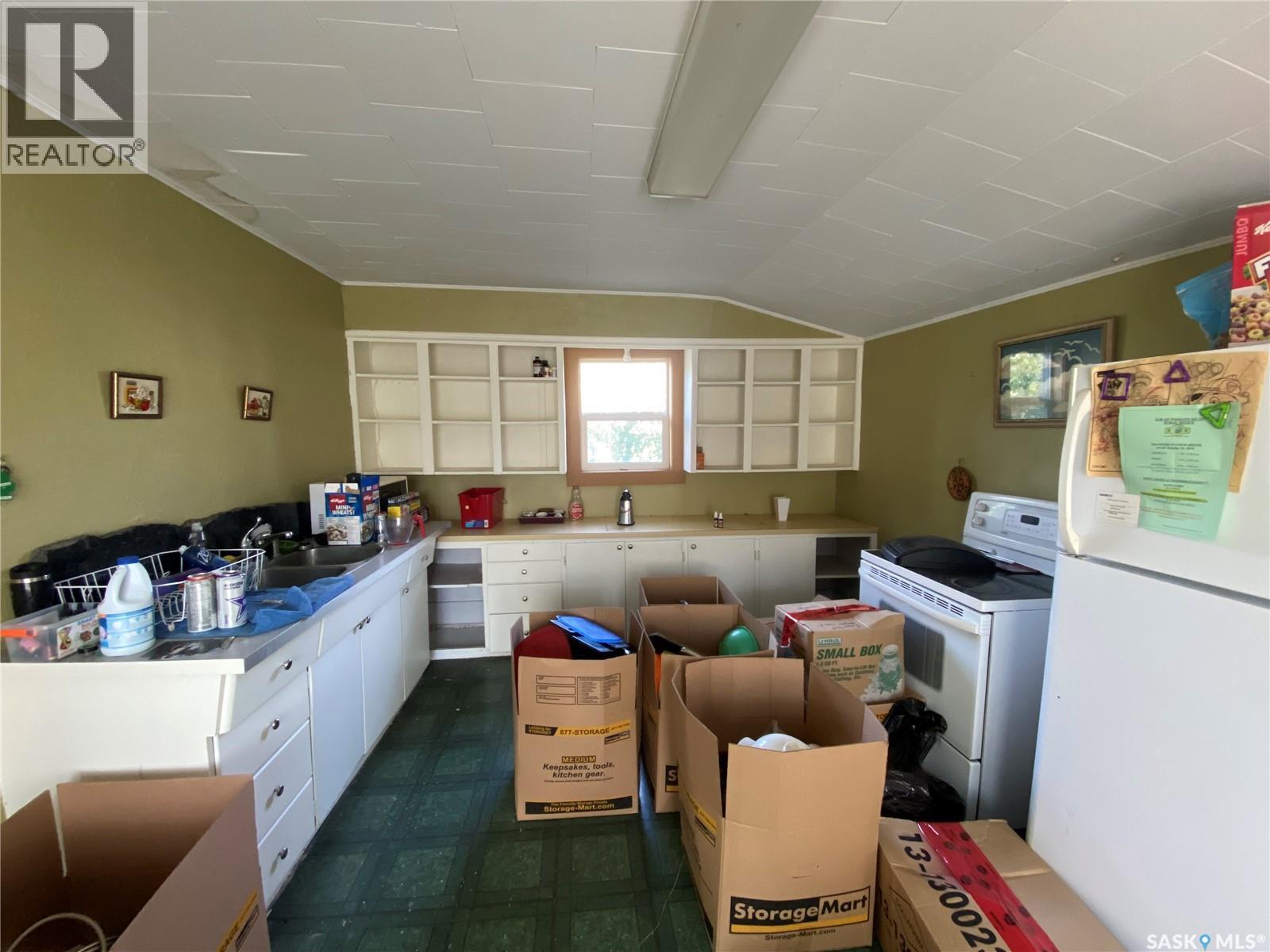 












81 Grand AVENUE

,
Plenty,




Saskatchewan
S0L2R0

