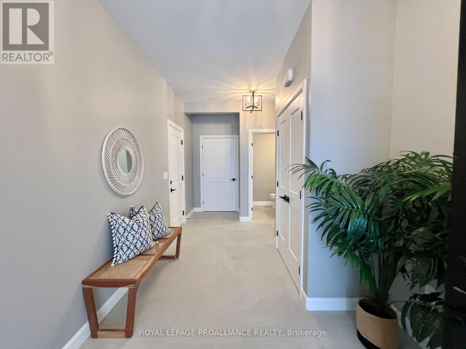 












21 HORTON COURT

,
Belleville (Belleville Ward),




Ontario
K8P0G7

