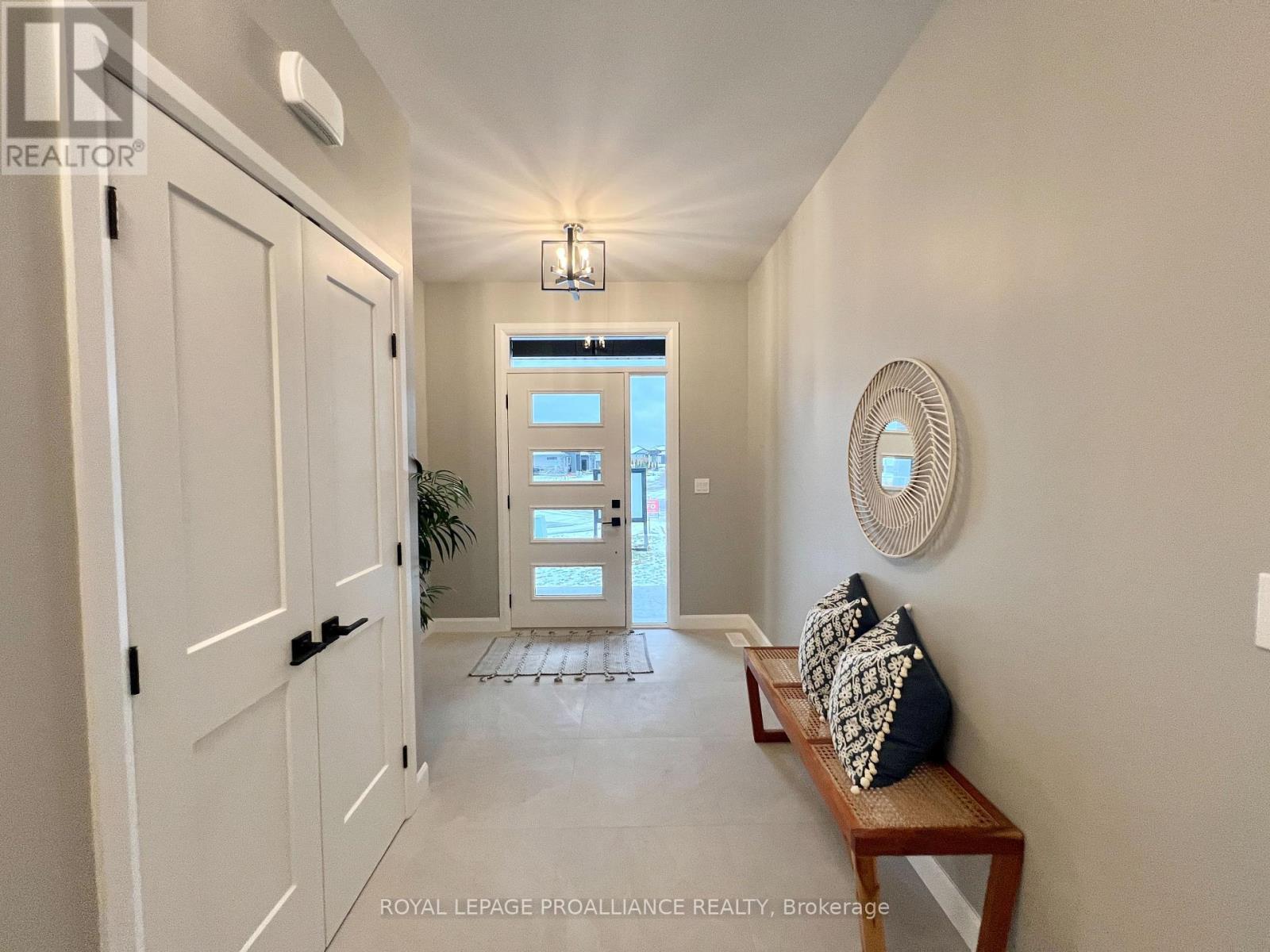 












21 HORTON COURT

,
Belleville (Belleville Ward),




Ontario
K8P0G7

