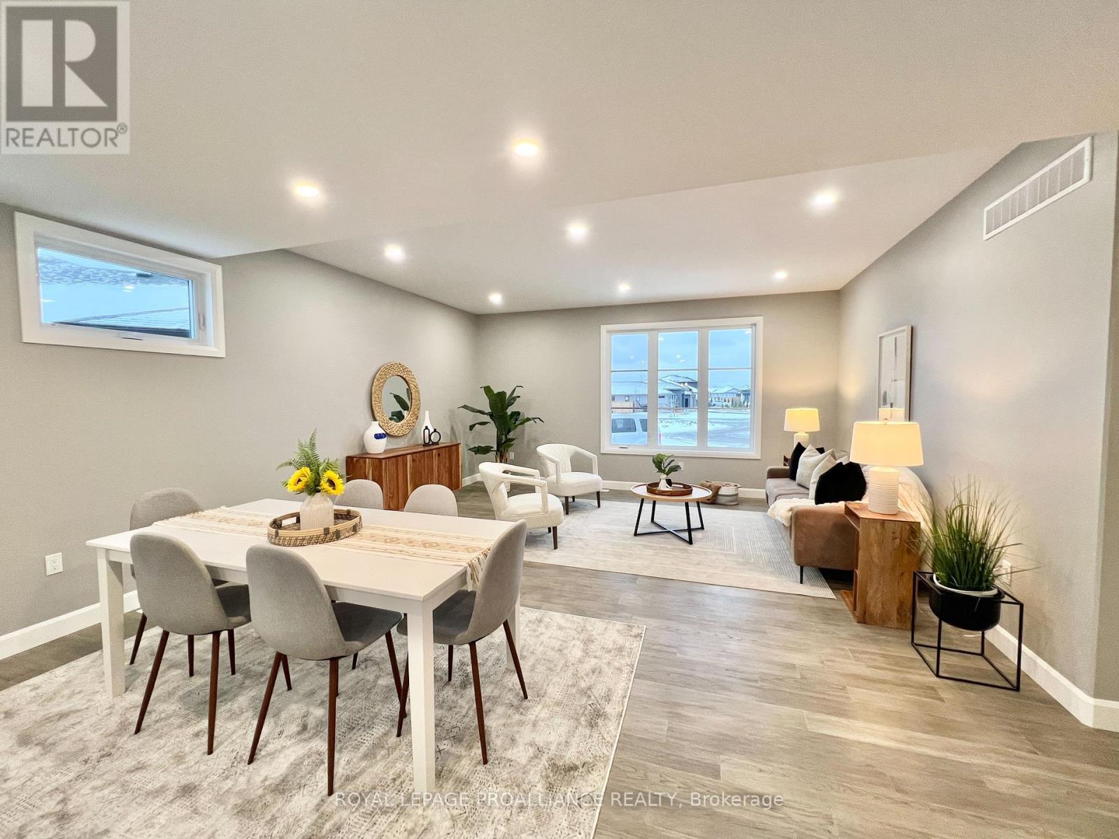 












21 HORTON COURT

,
Belleville (Belleville Ward),




Ontario
K8P0G7

