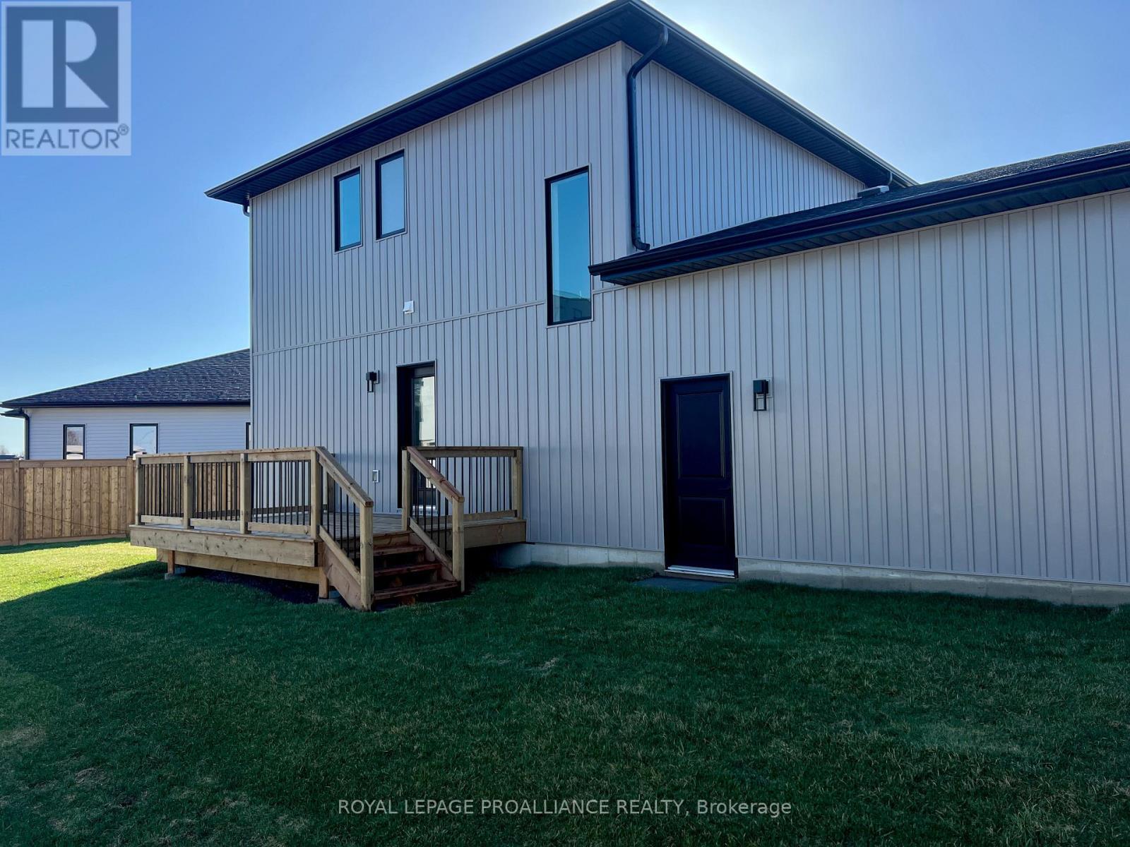 












21 HORTON COURT

,
Belleville (Belleville Ward),




Ontario
K8P0G7

