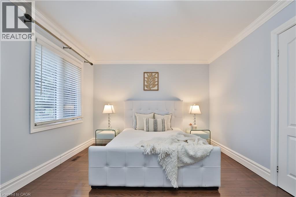 












130 TAVISTOCK Square

,
Halton,




Ontario
L6K2V2

