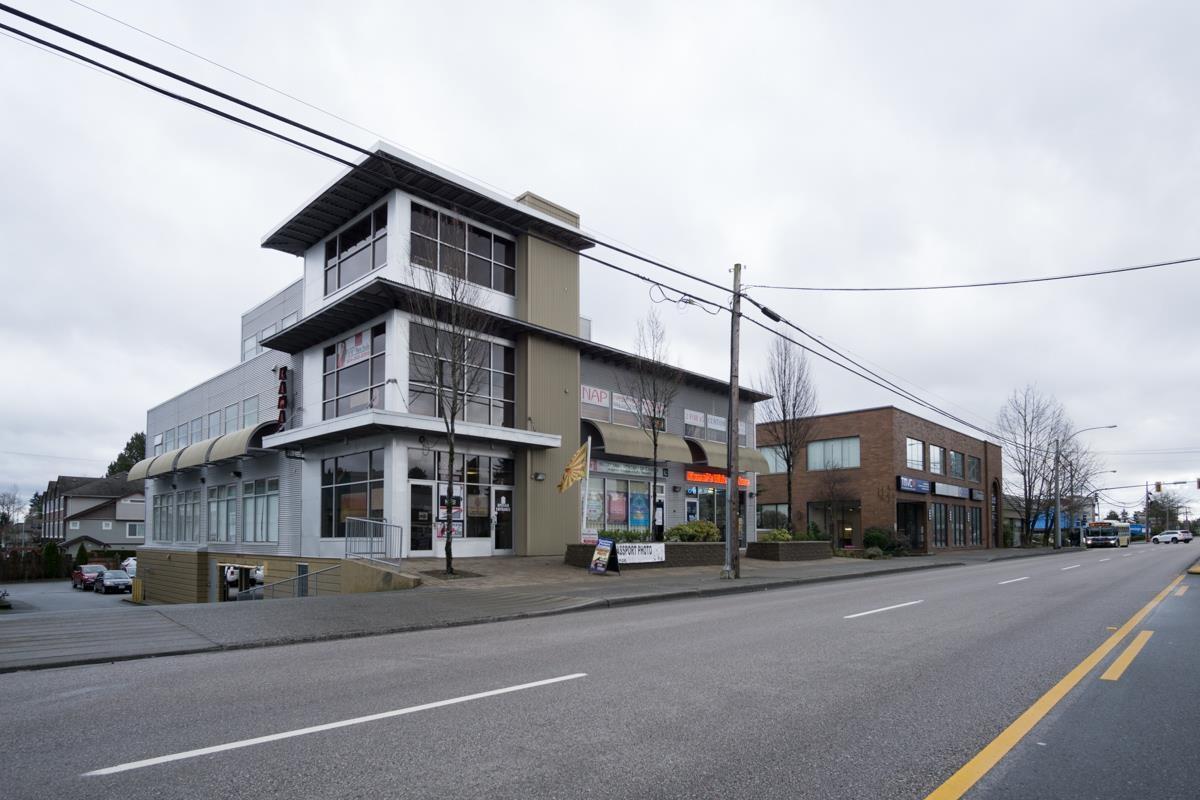 












203 8268 120 STREET

,
Surrey,




British Columbia
V3W3N4

