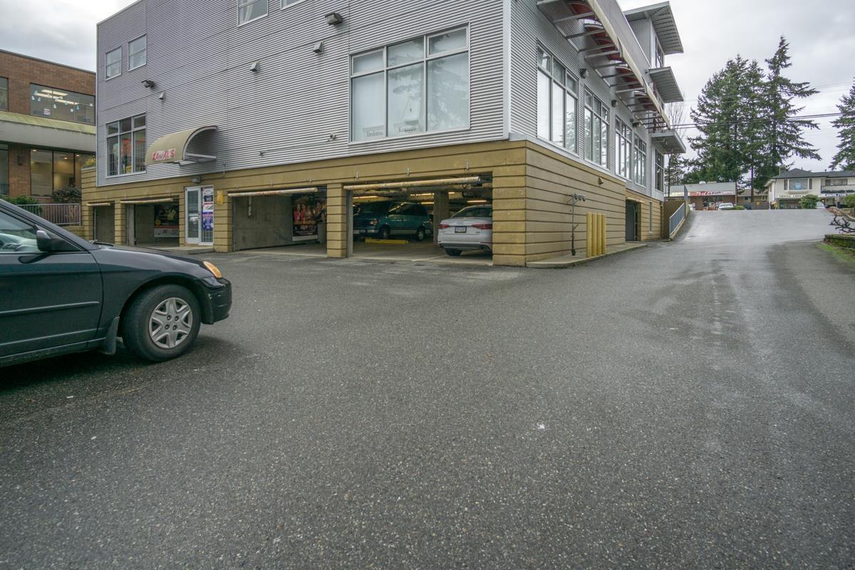 












203 8268 120 STREET

,
Surrey,




British Columbia
V3W3N4

