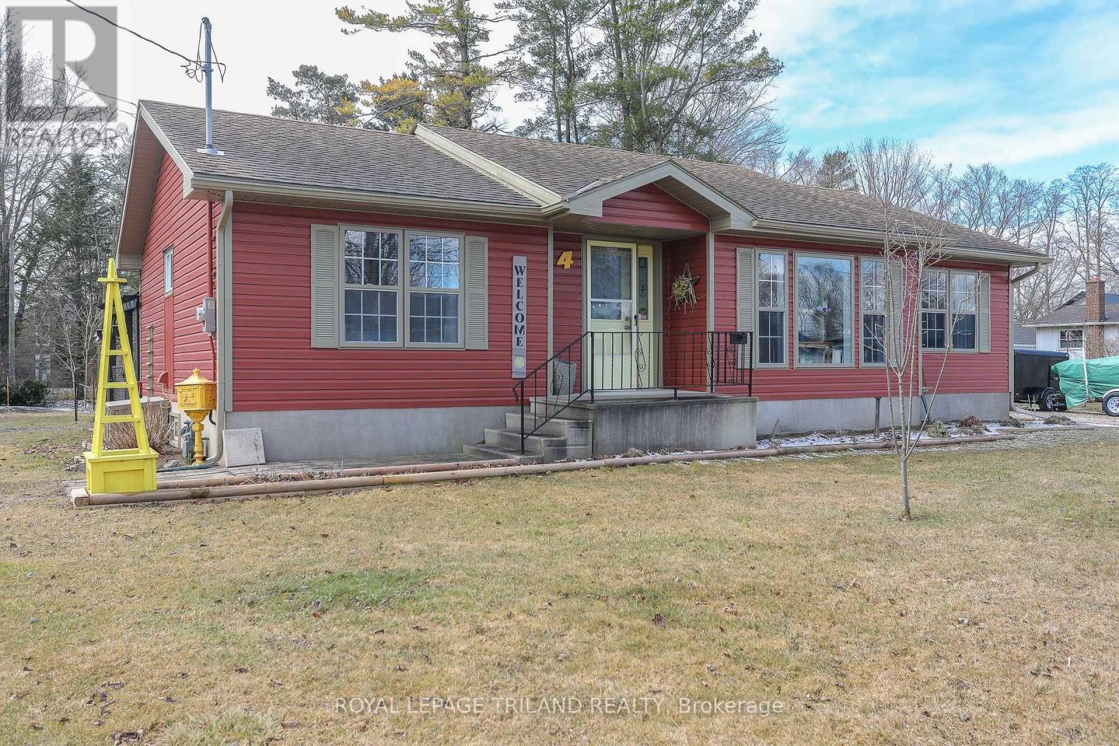 












4 GRACE COURT

,
Bayham (Port Burwell),




Ontario
N0J1T0

