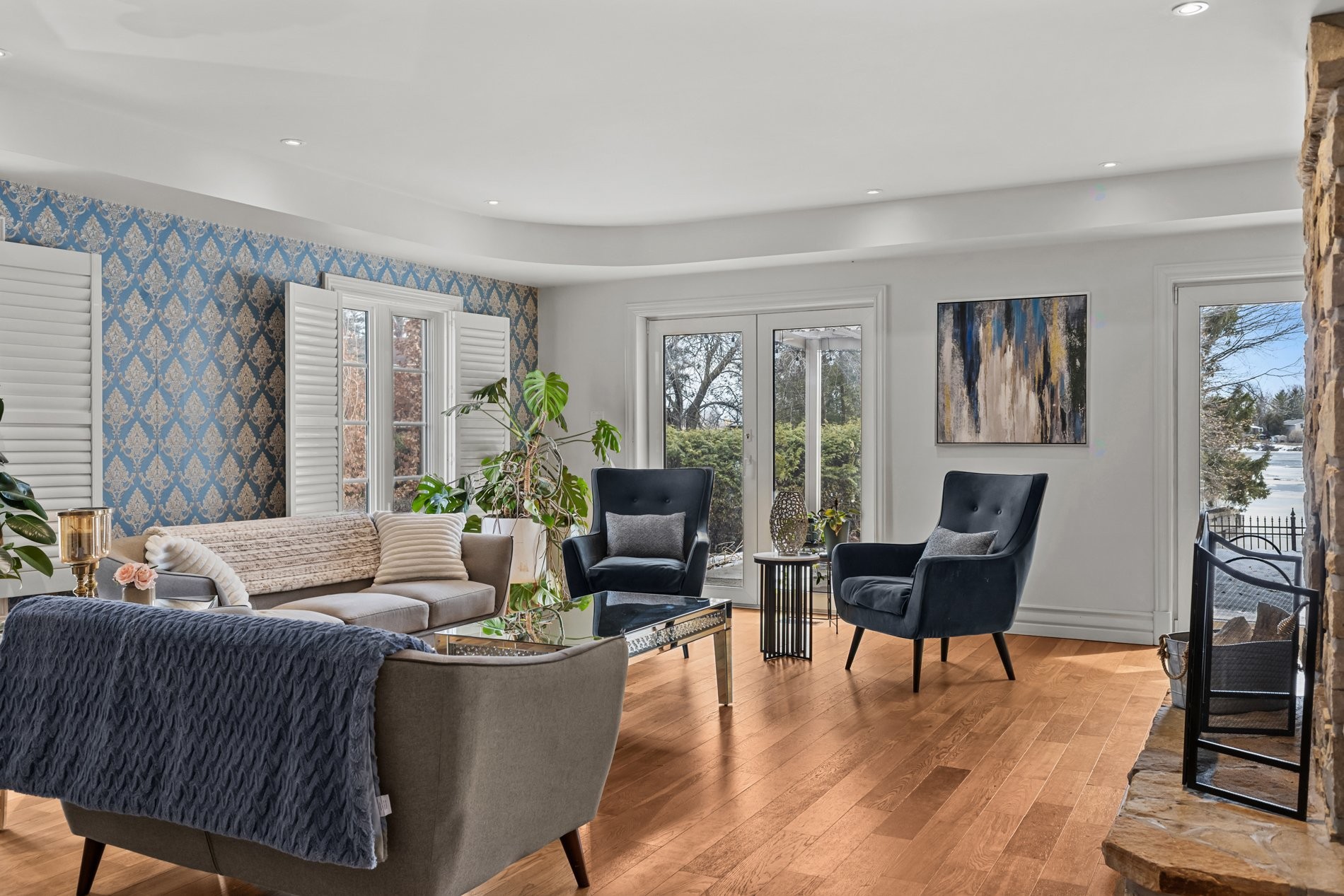 









729


Boul. Union

,
Laval (Sainte-Dorothée),




QC
H7X1X7

