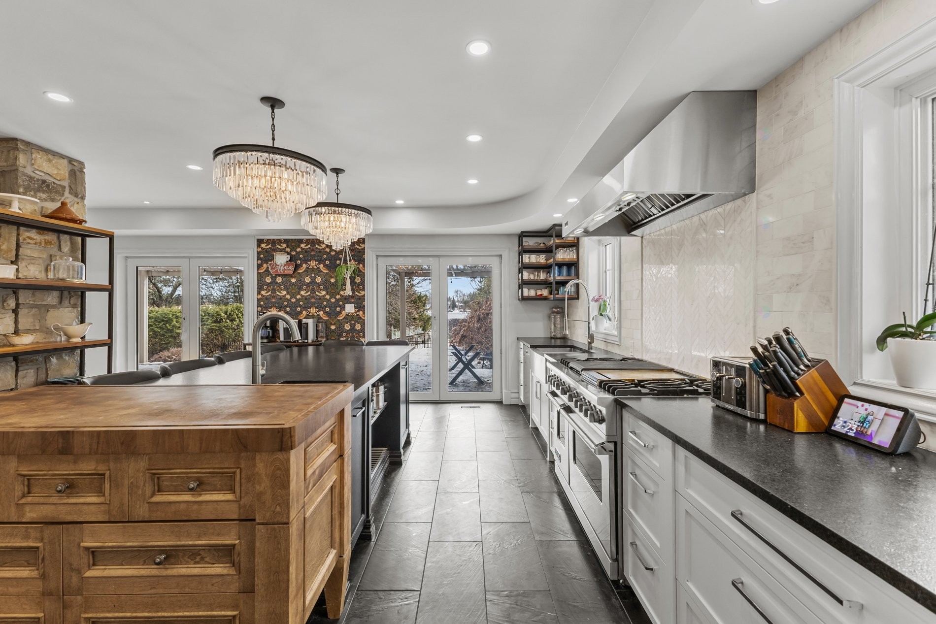 









729


Boul. Union

,
Laval (Sainte-Dorothée),




QC
H7X1X7

