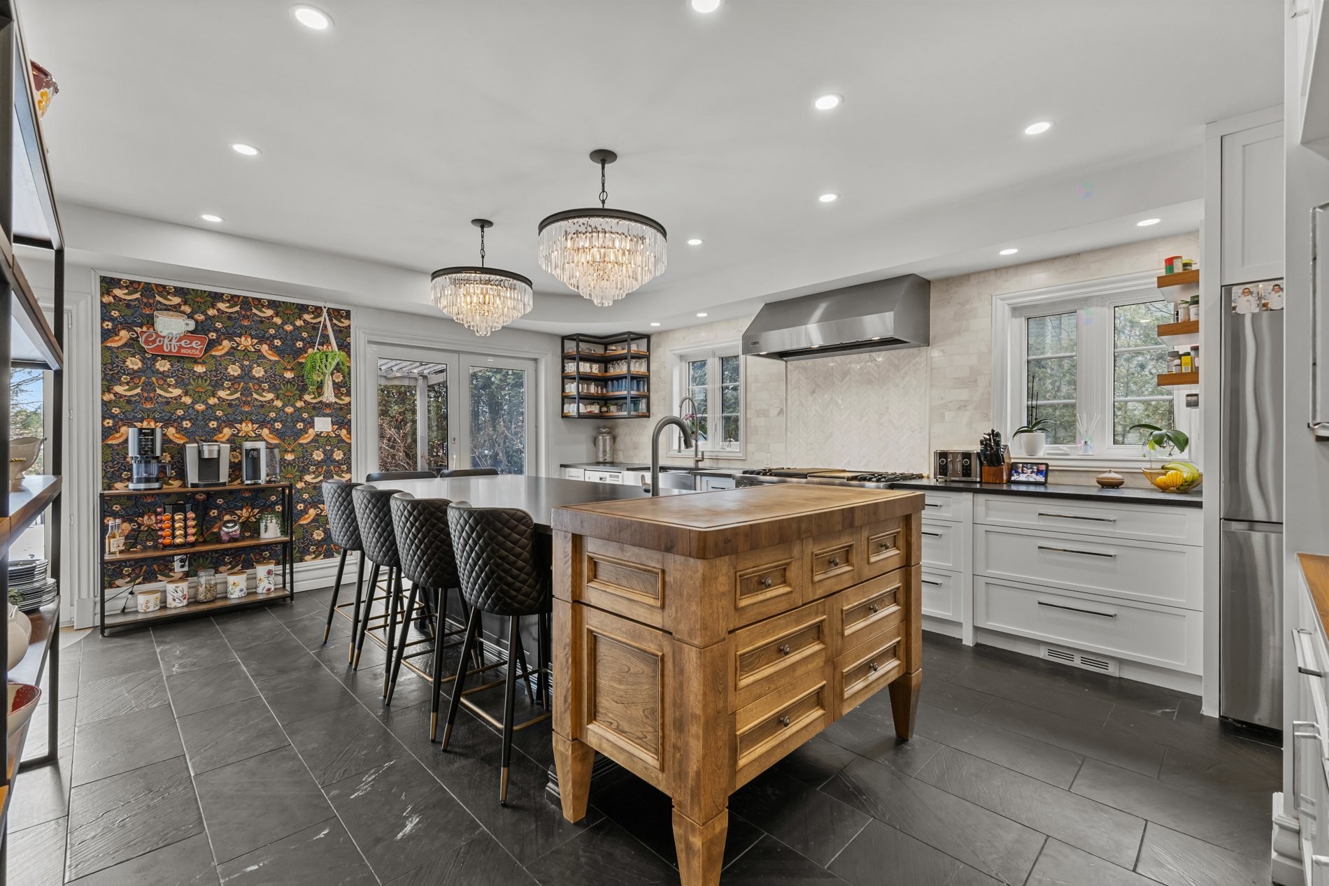 









729


Boul. Union

,
Laval (Sainte-Dorothée),




QC
H7X1X7

