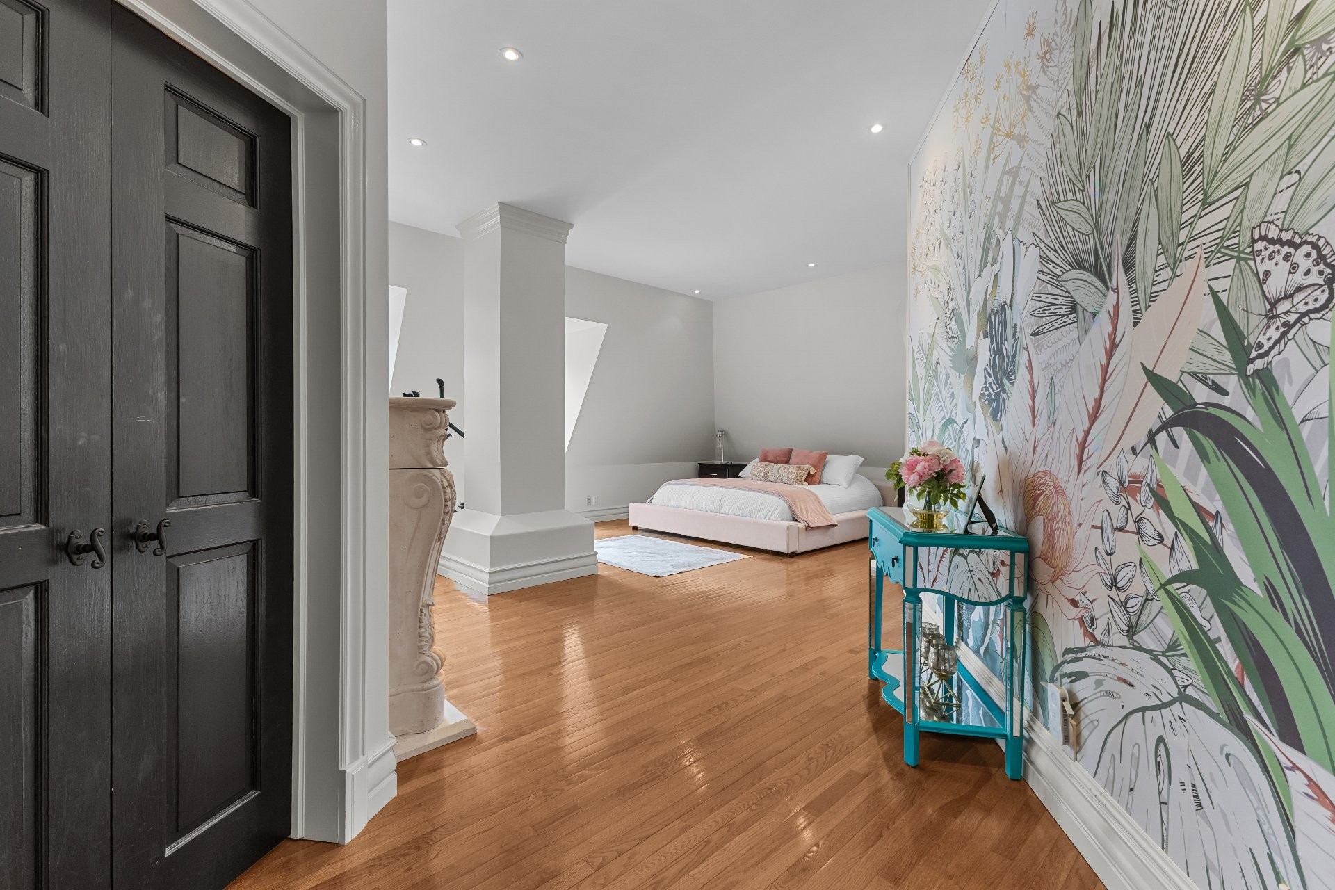 









729


Boul. Union

,
Laval (Sainte-Dorothée),




QC
H7X1X7

