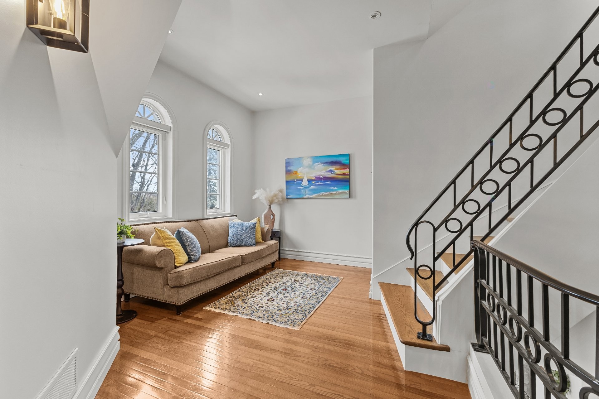 









729


Boul. Union

,
Laval (Sainte-Dorothée),




QC
H7X1X7

