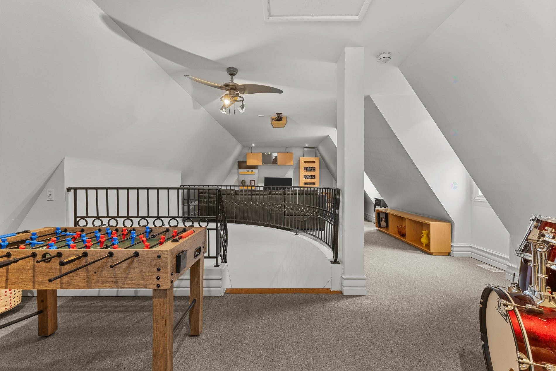 









729


Boul. Union

,
Laval (Sainte-Dorothée),




QC
H7X1X7

